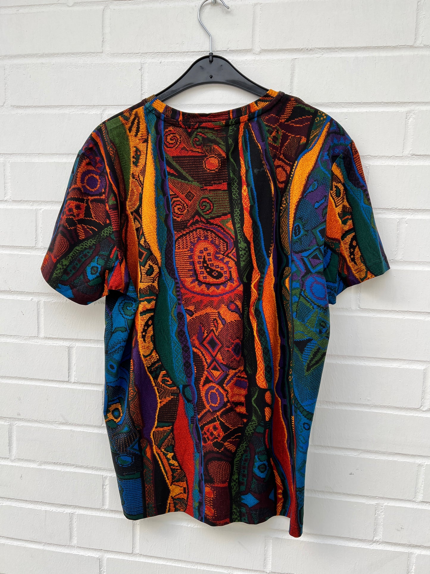 (15) Carlo Colucci Tshirt braun muster