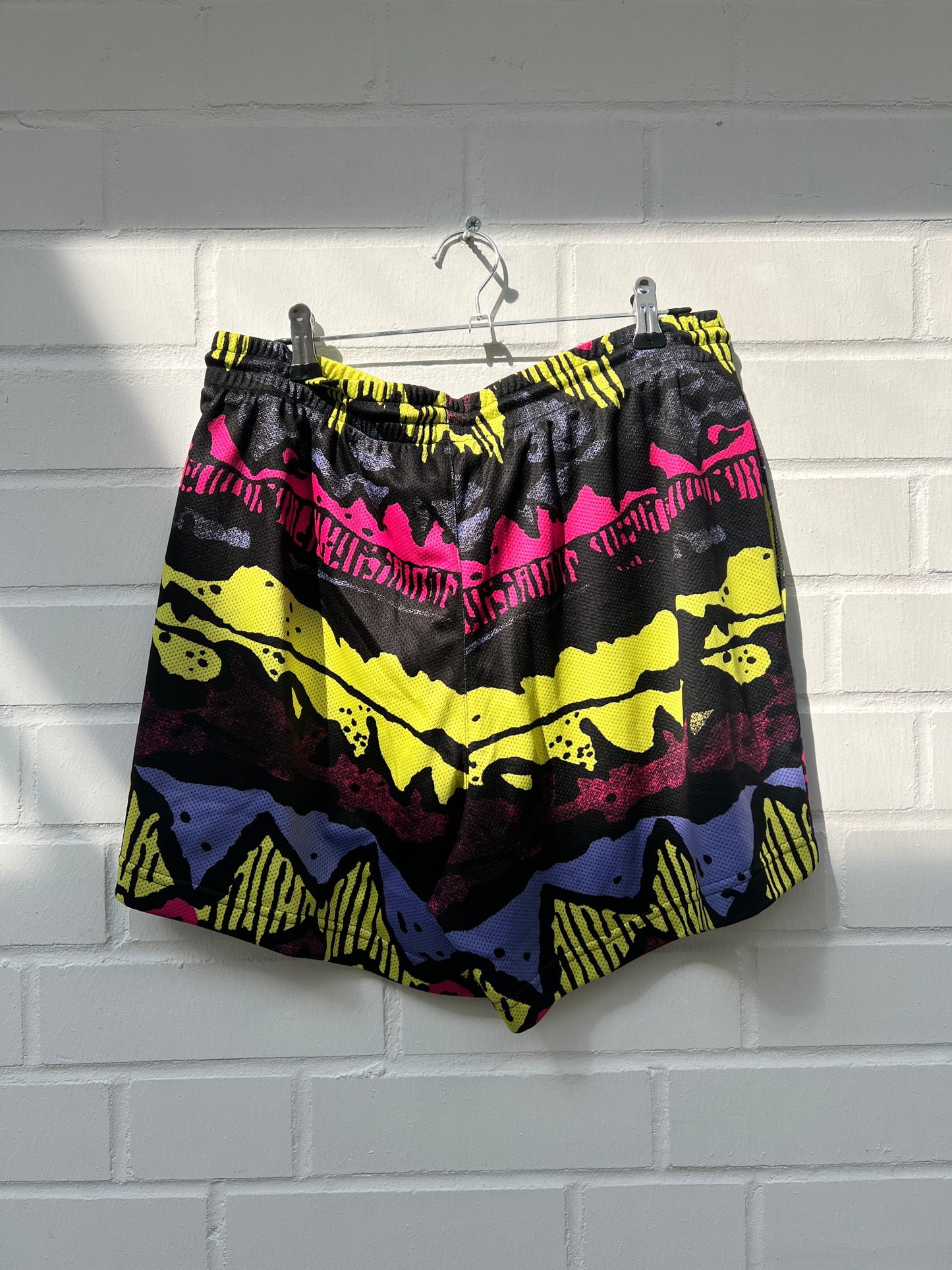 (Stange3) Reebok Short bunt Gr.M