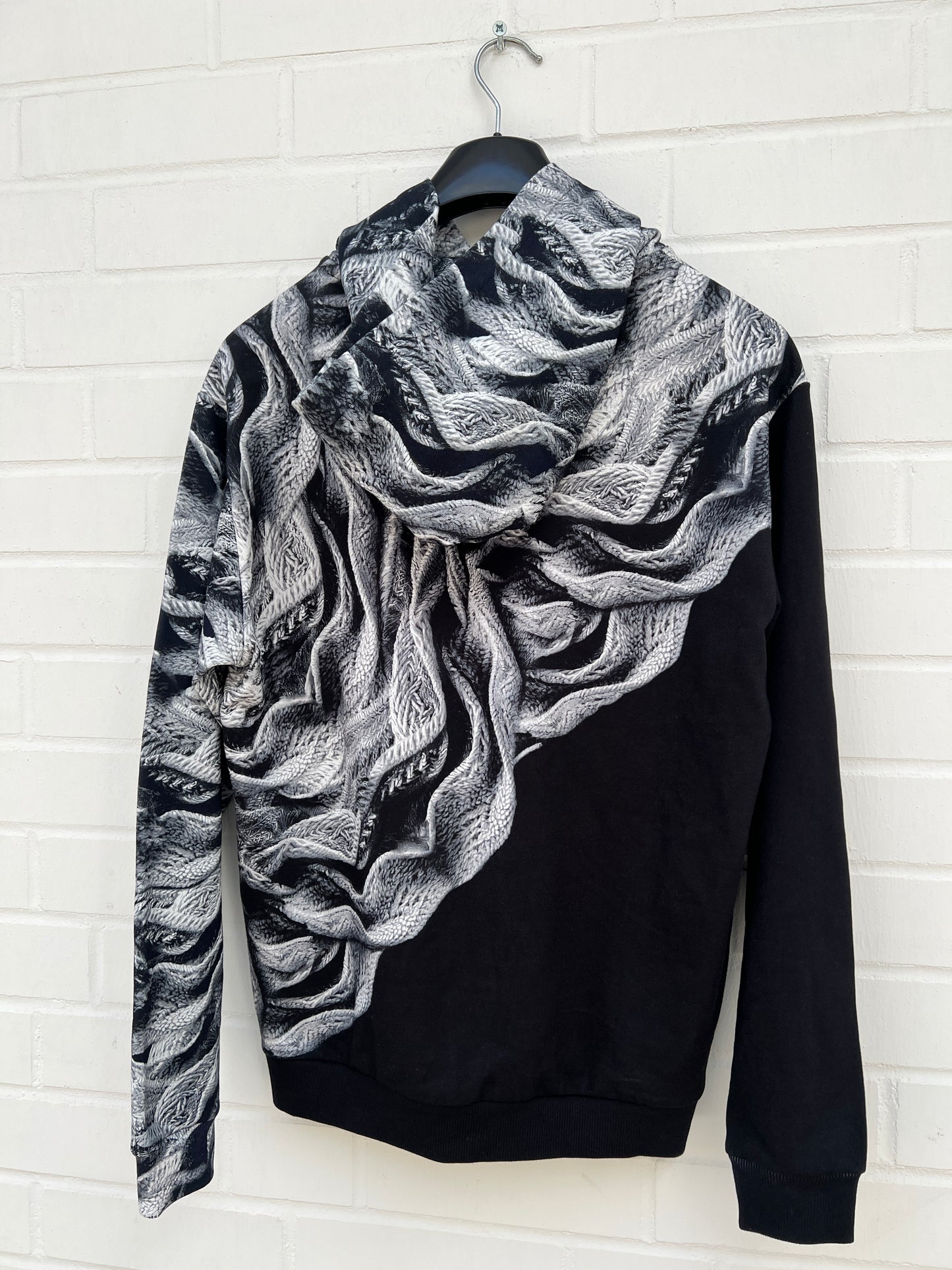 (Stange2) Carlo Colluci Hoodie schwarzweiß Gr.M