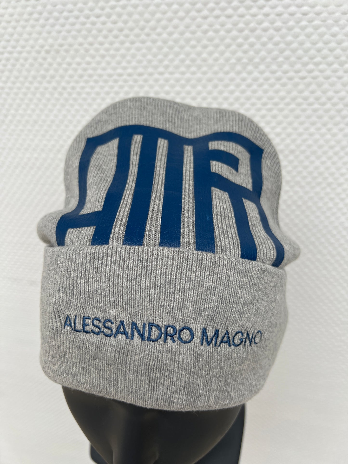 (61) Alessandro Magno Strickmütze grau