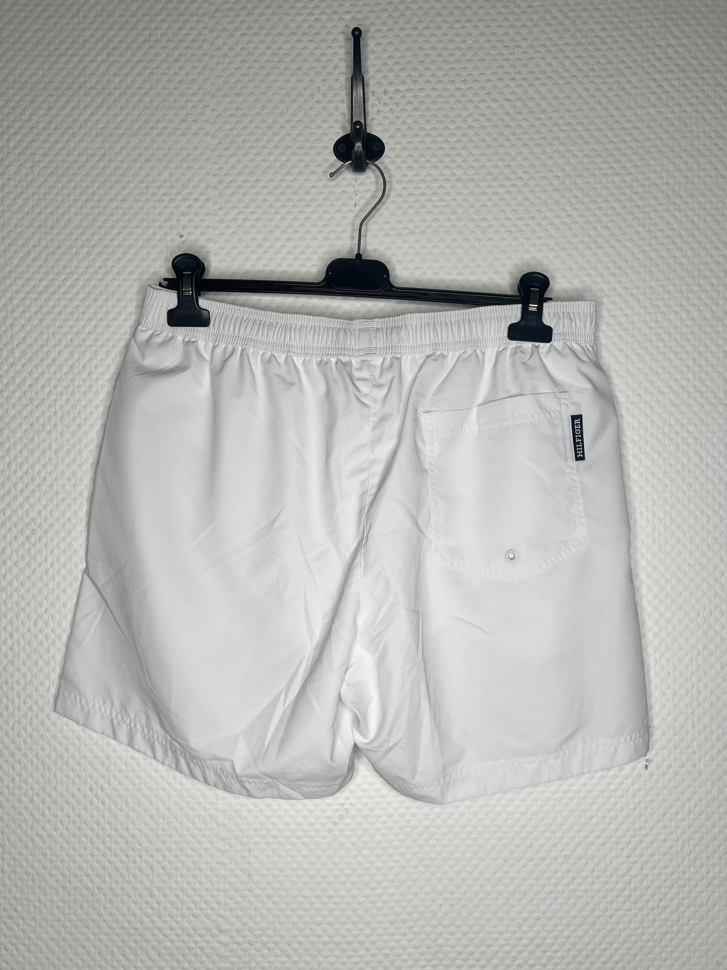 (132) Tommy Hilfiger Herren Badehose weiß Gr. M/L/XL