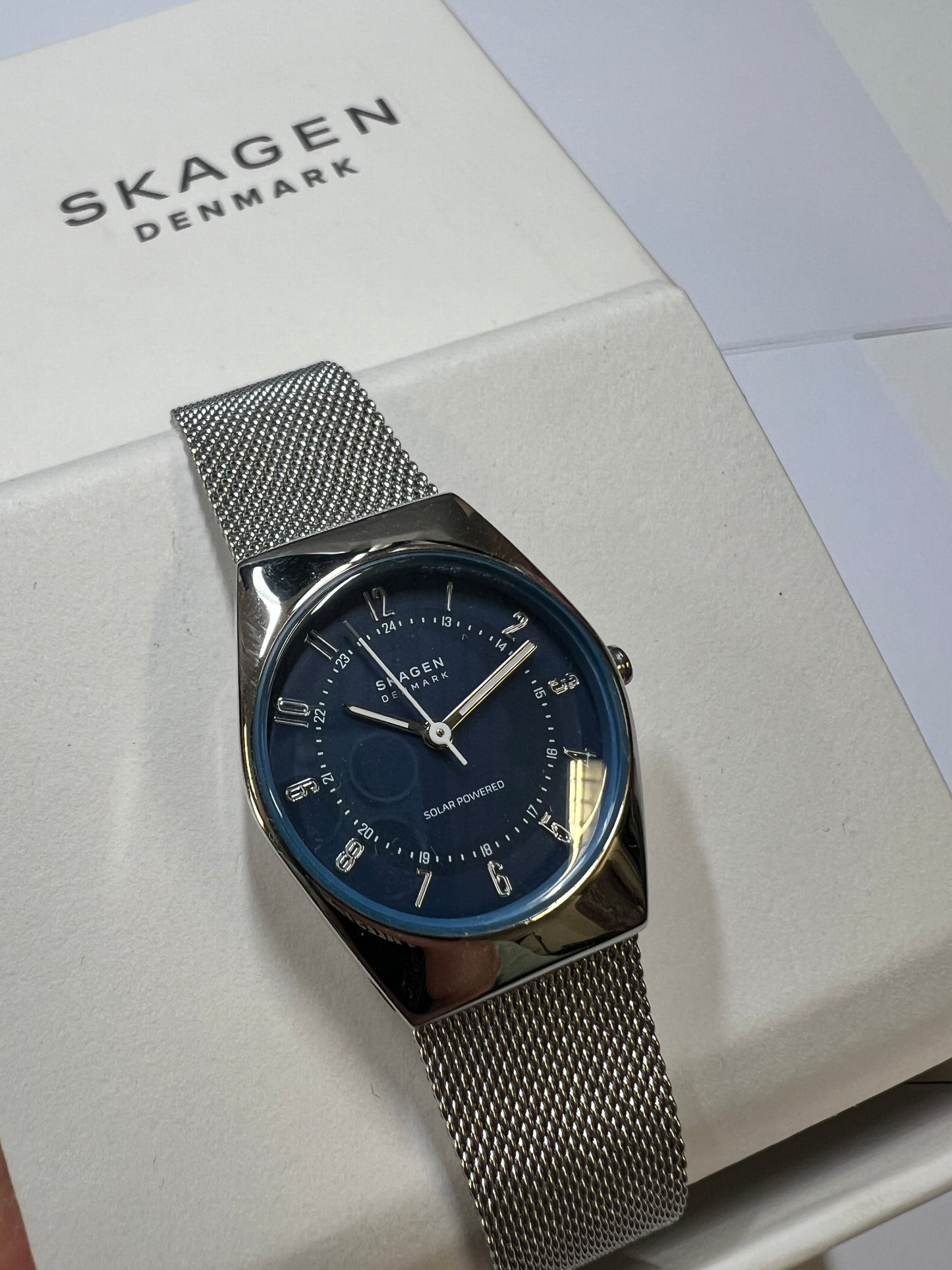 Skagen Denmark Damenuhr blausilber