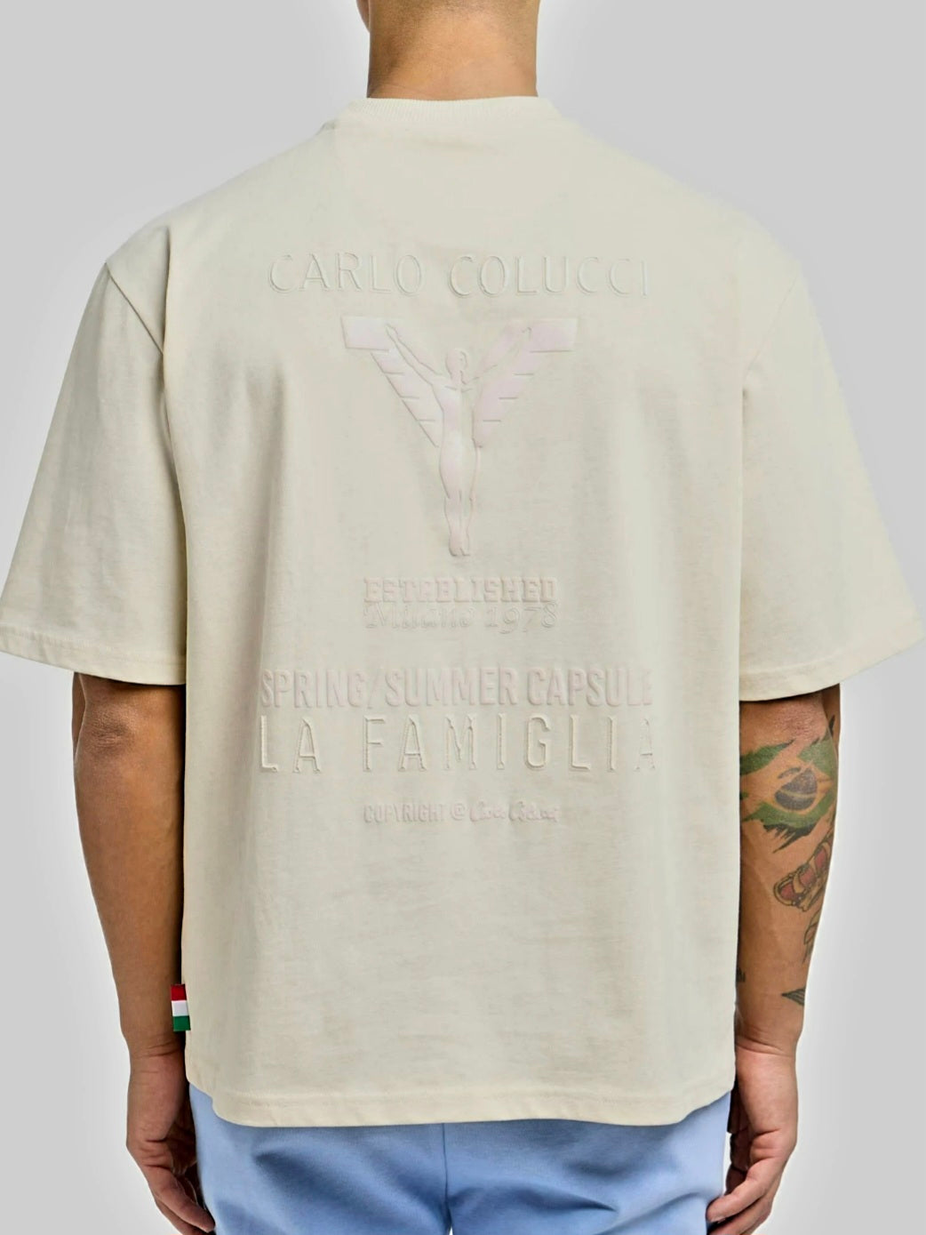 (40) Carlo Colucci T Shirt unisex oversize creme weiß Gummidruck