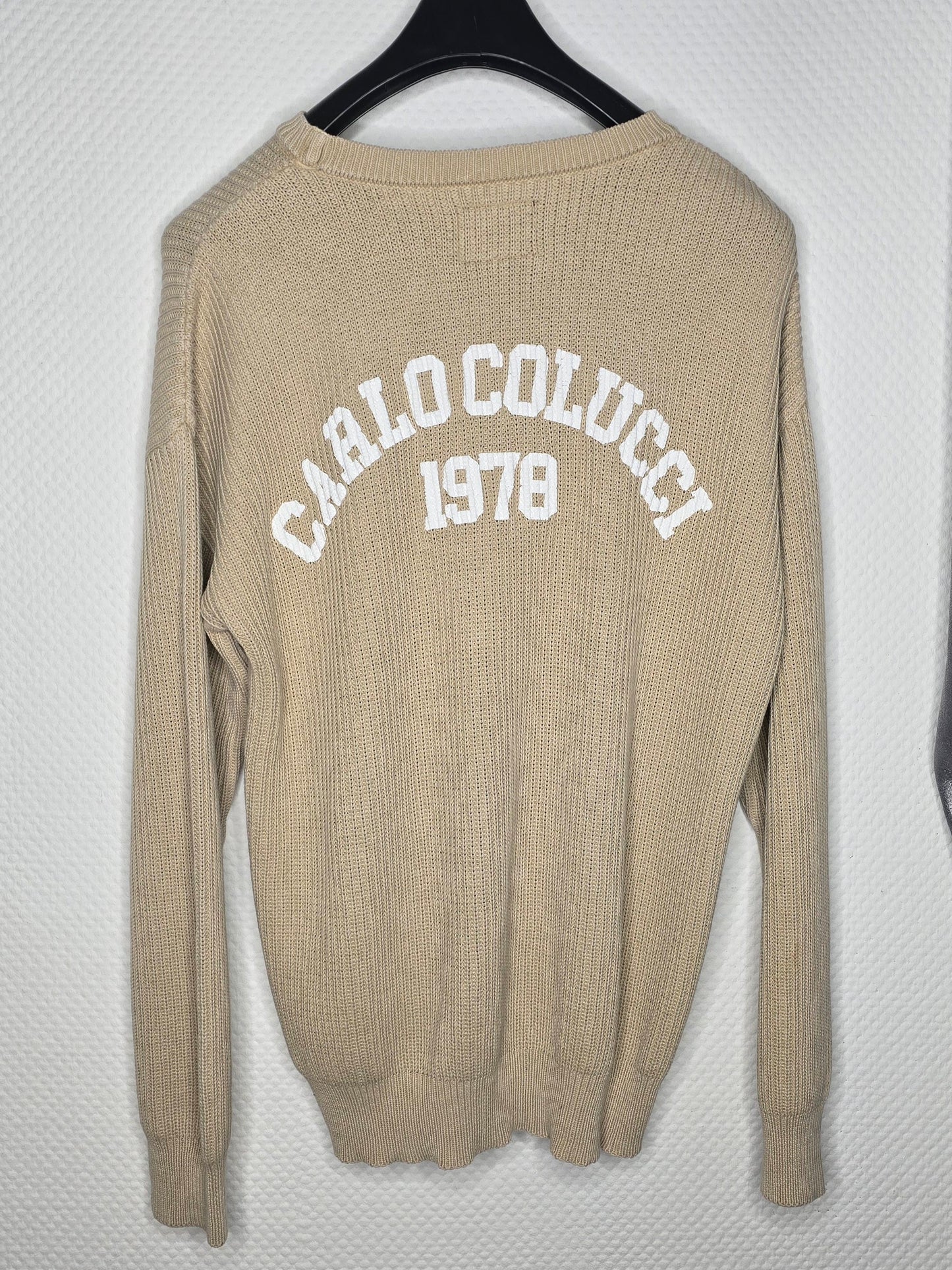 (51) Carlo Colucci Strickpullover beige Aufdruck hinten C5117 Col 56