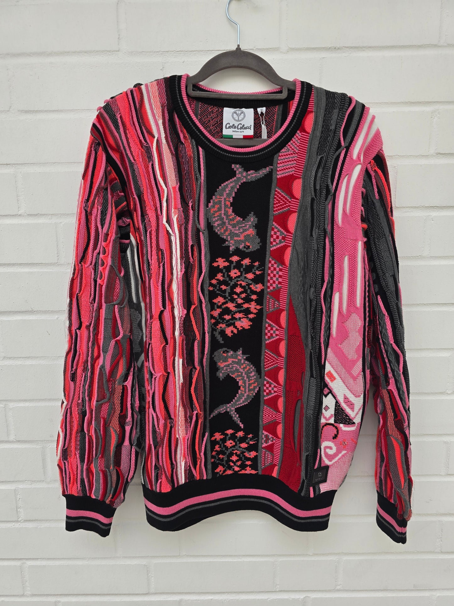 (215) Carlo Colucci 3d Strickpullover rot weiß schwarz Koi Japan Kollektion