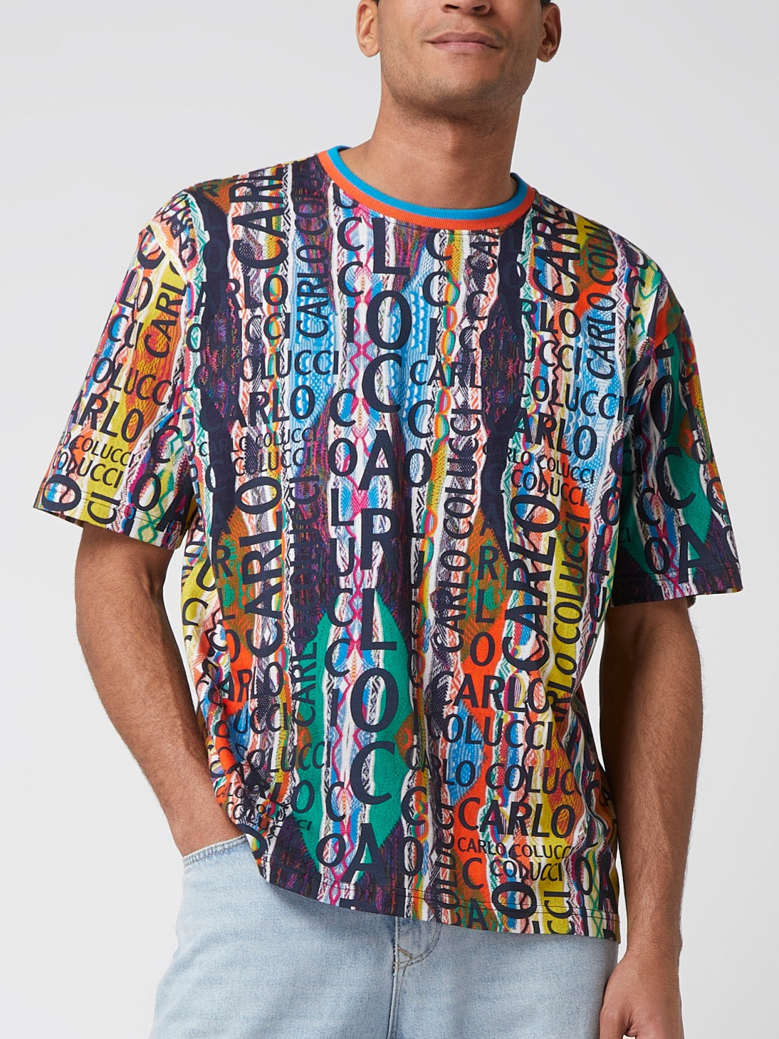 (144) Carlo Colucci Tshirt bunt