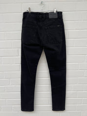 Leandro Lopes schwarz