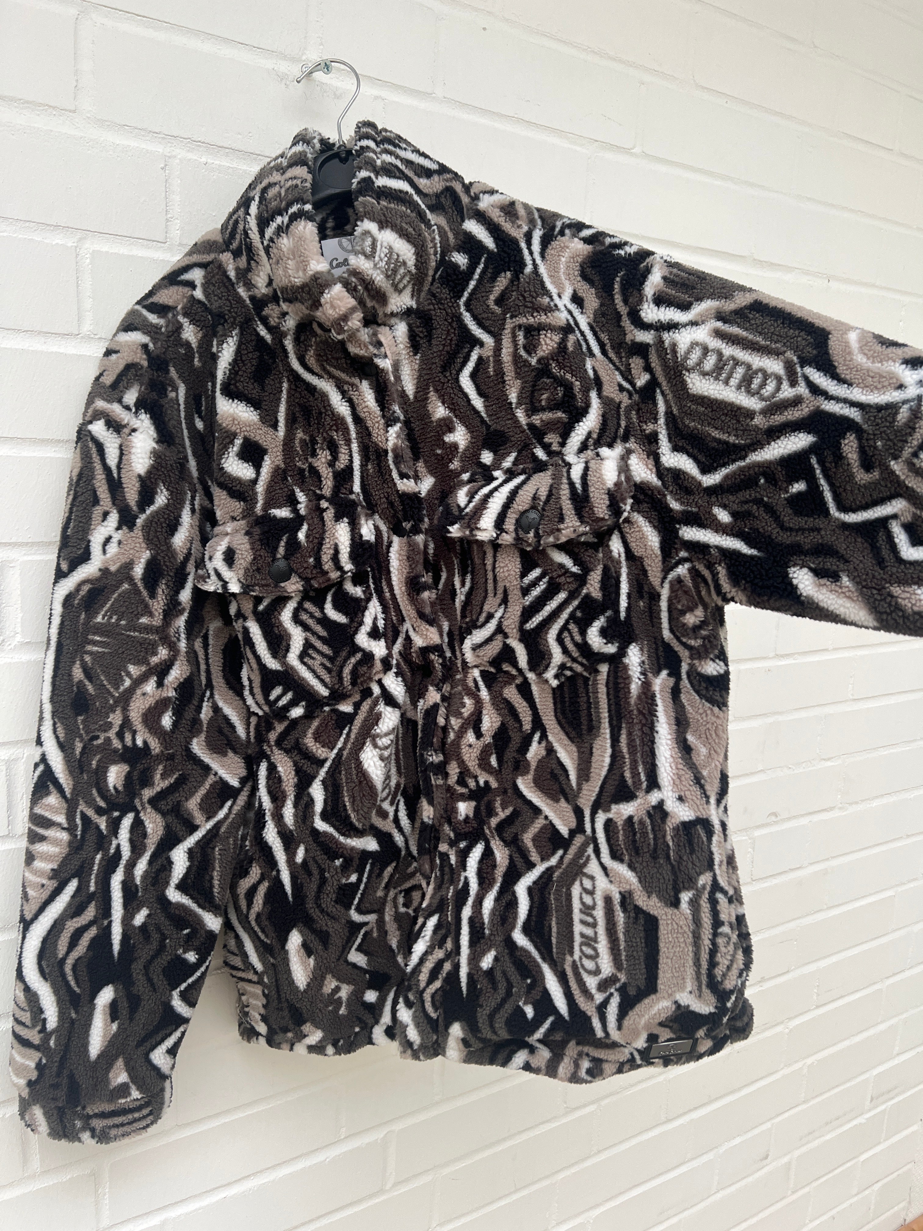 (194) Carlo Colucci Teddyjacke Knöpfe braun schwarz