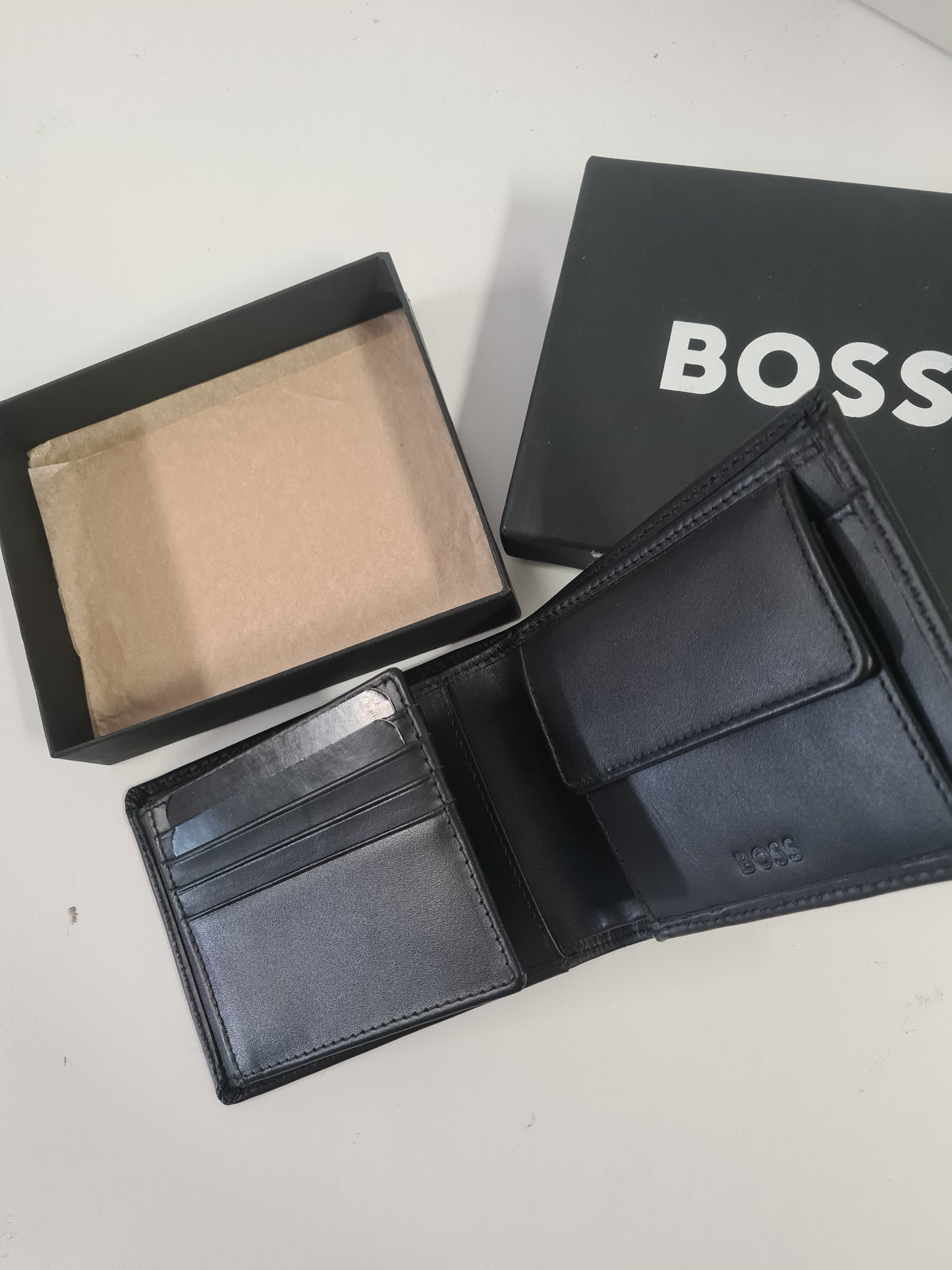 Boss Portmonee schwarz Leder MIT Kleingeldfach