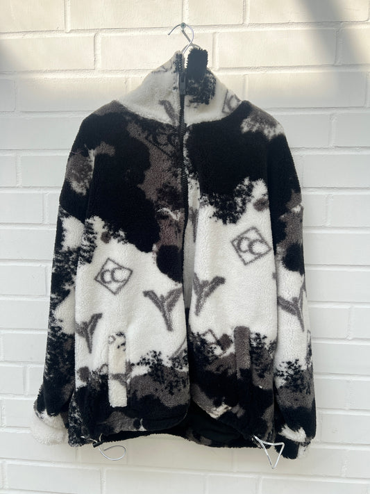 (108) CC Teddyjacke schwarzgrau