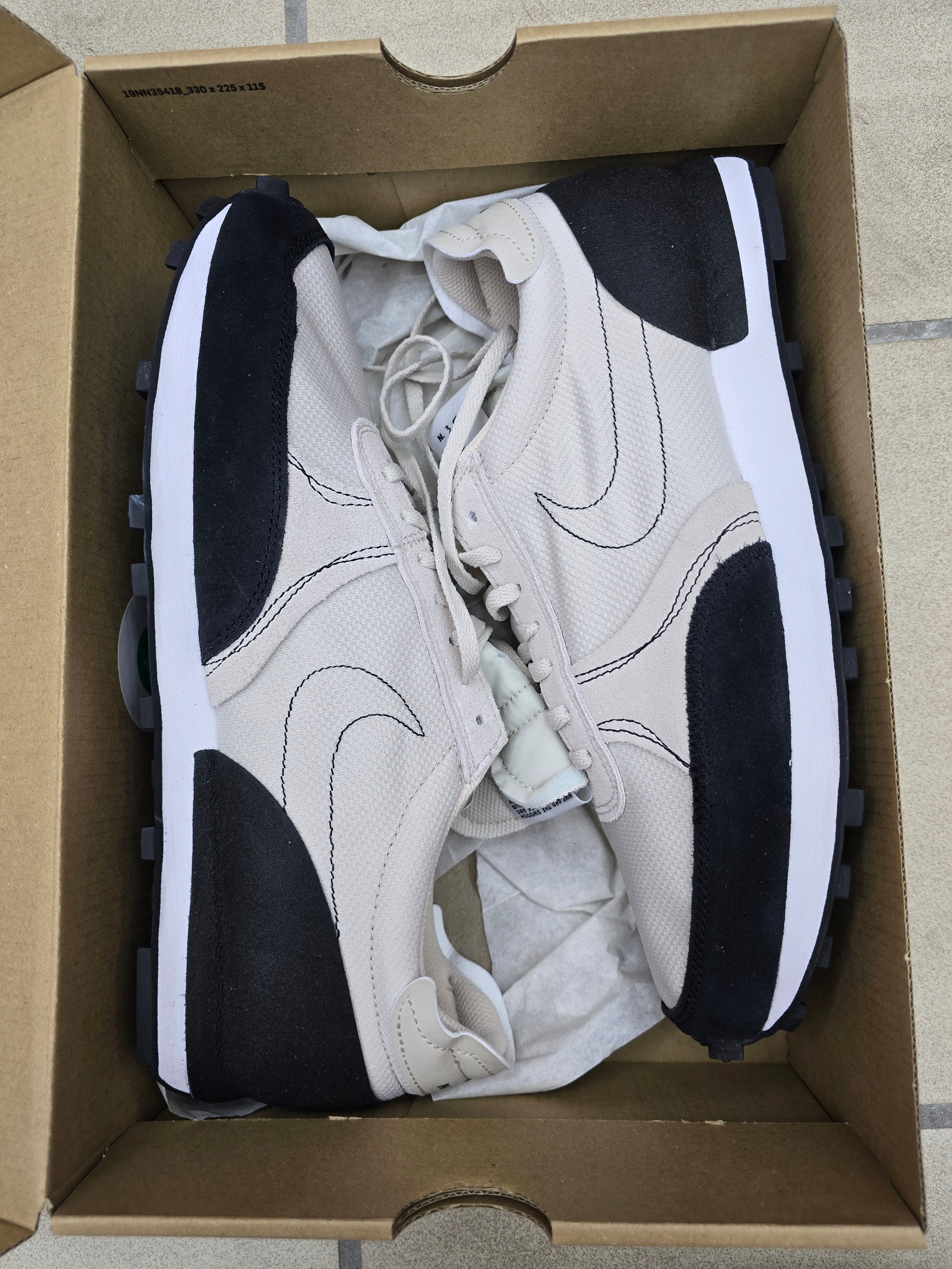 Nike DBREAK-TYPE LT Orewood BRN/Black-White Sneaker grau schwarz