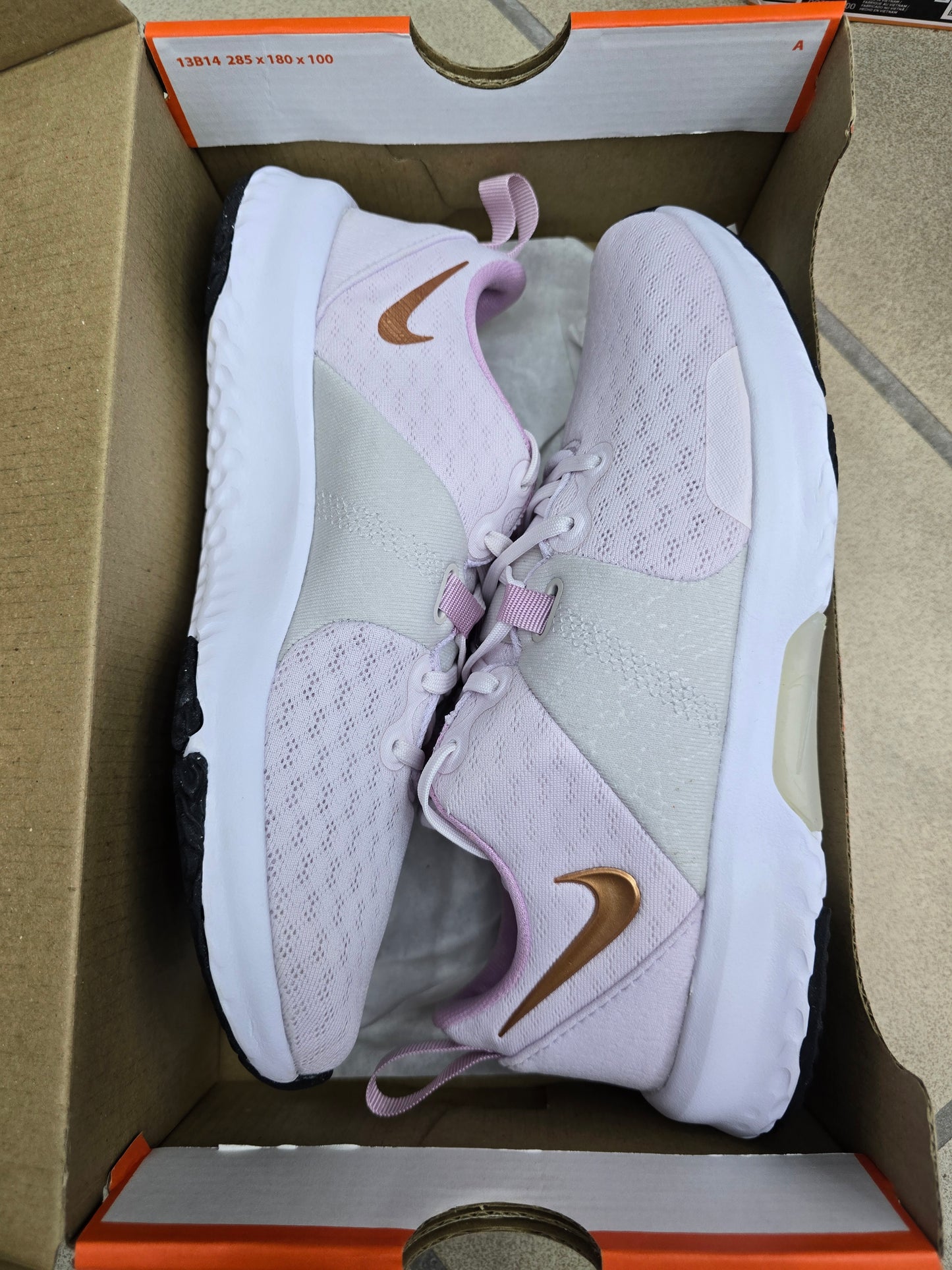 Nike WMNS Nike City Trainer 3