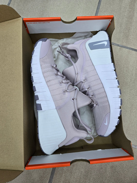 Nike  Free Metcon 6 FJ7126 002 rosè