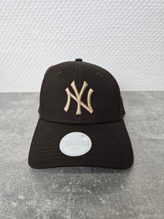 NY Cap braun