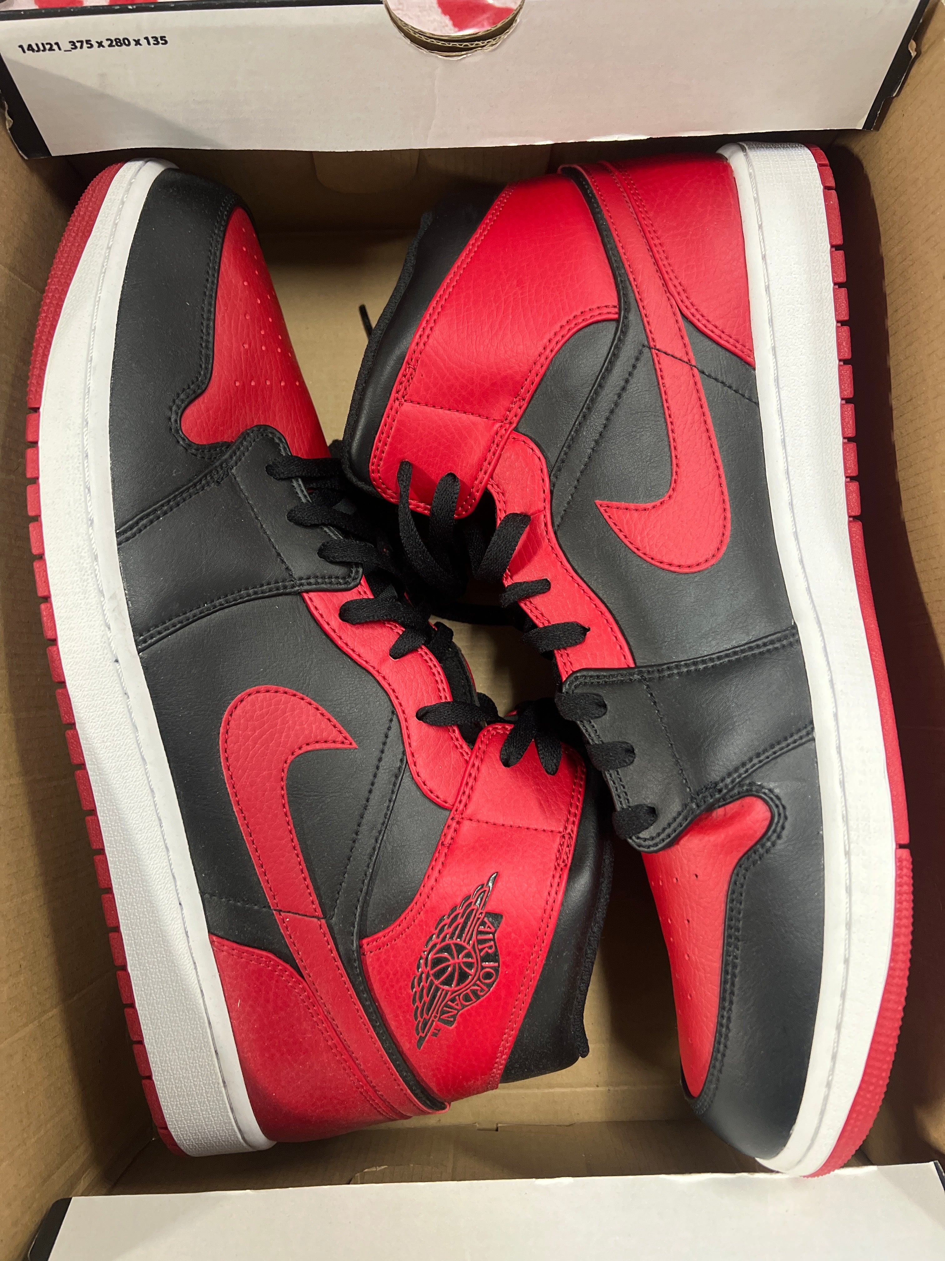 Nike Air Jordan 1 Mid black red white Gr51.5