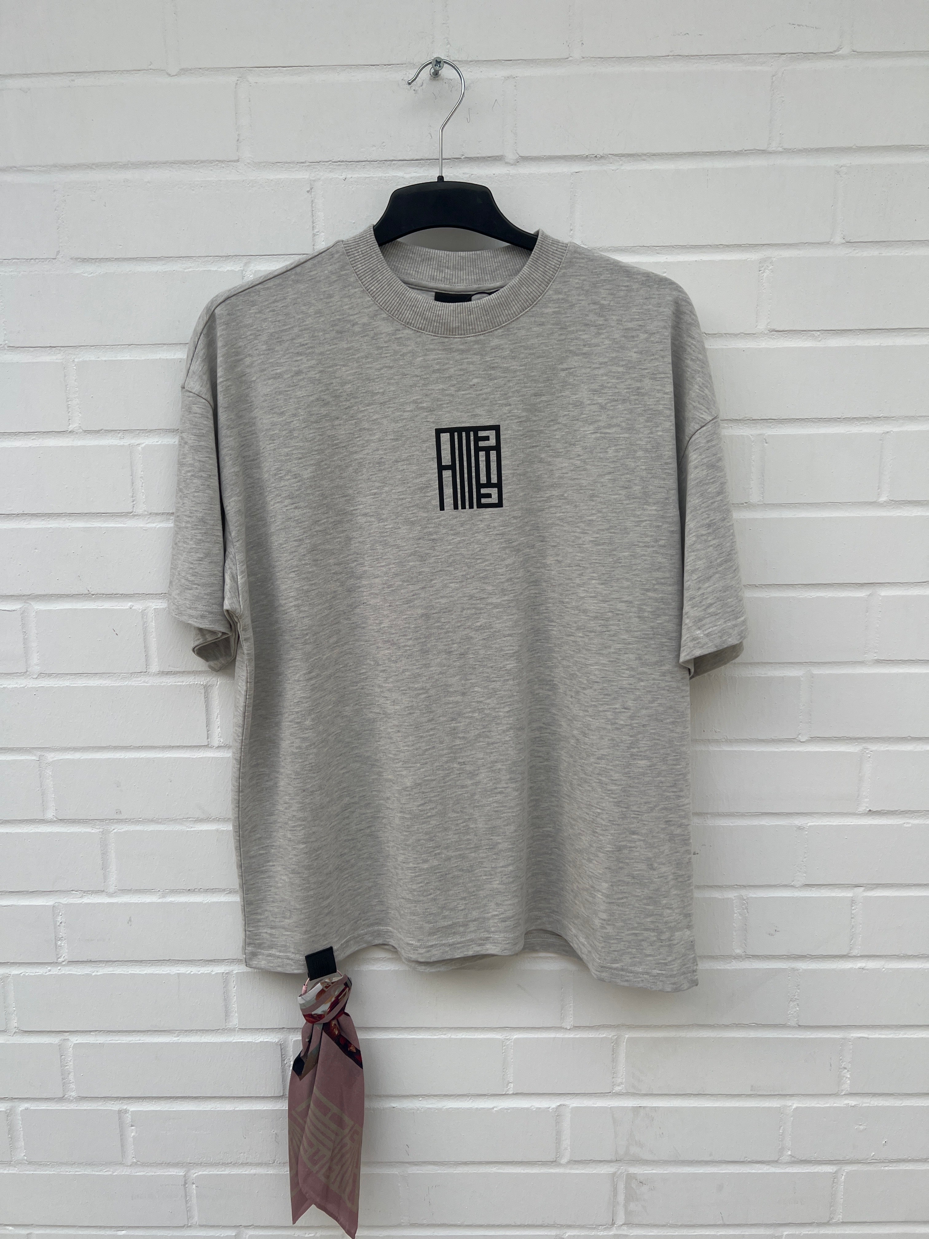 Alessandro Magno Tshirt grau Chapter 4