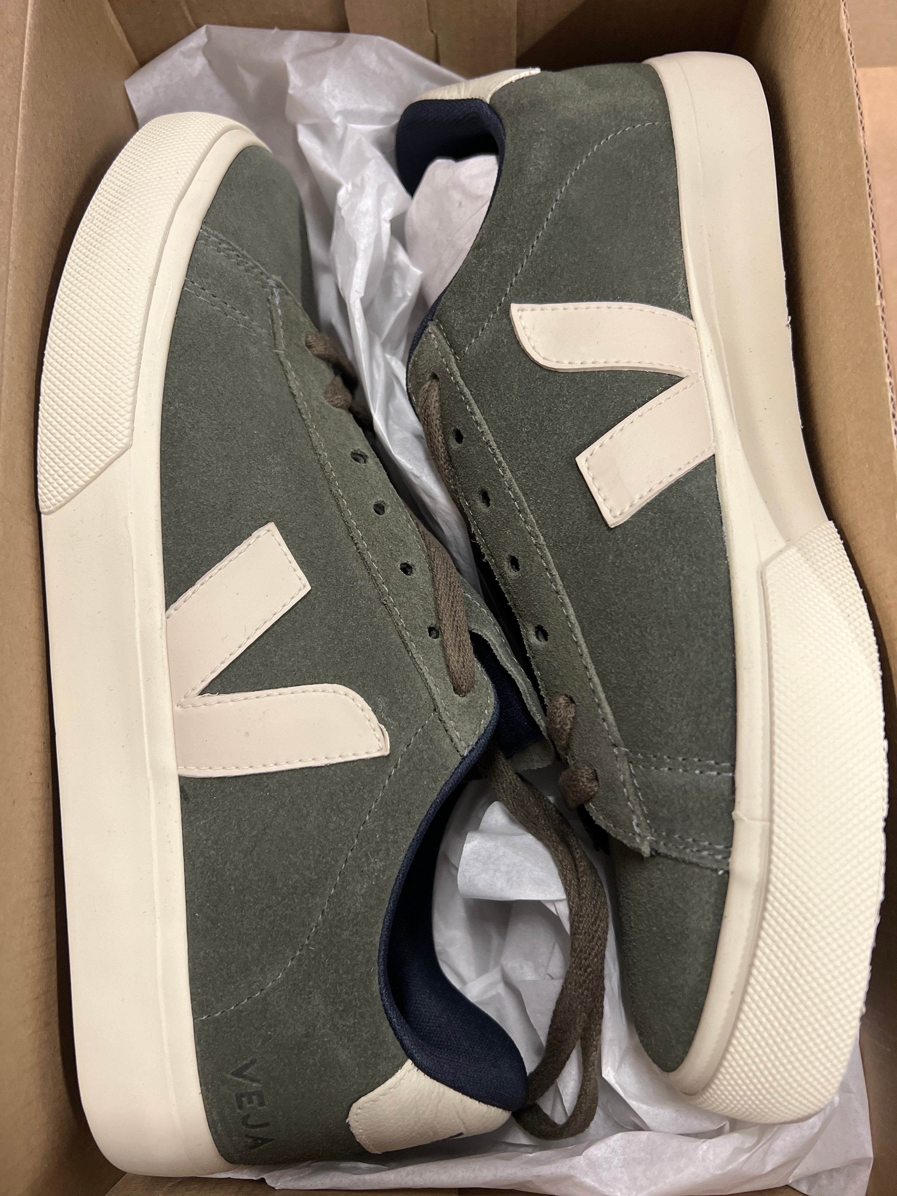 VEJA Sneaker Campo Suede Gr.42