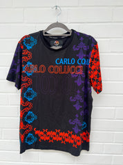(71) Carlo Colucci Tshirt schwarz bunt