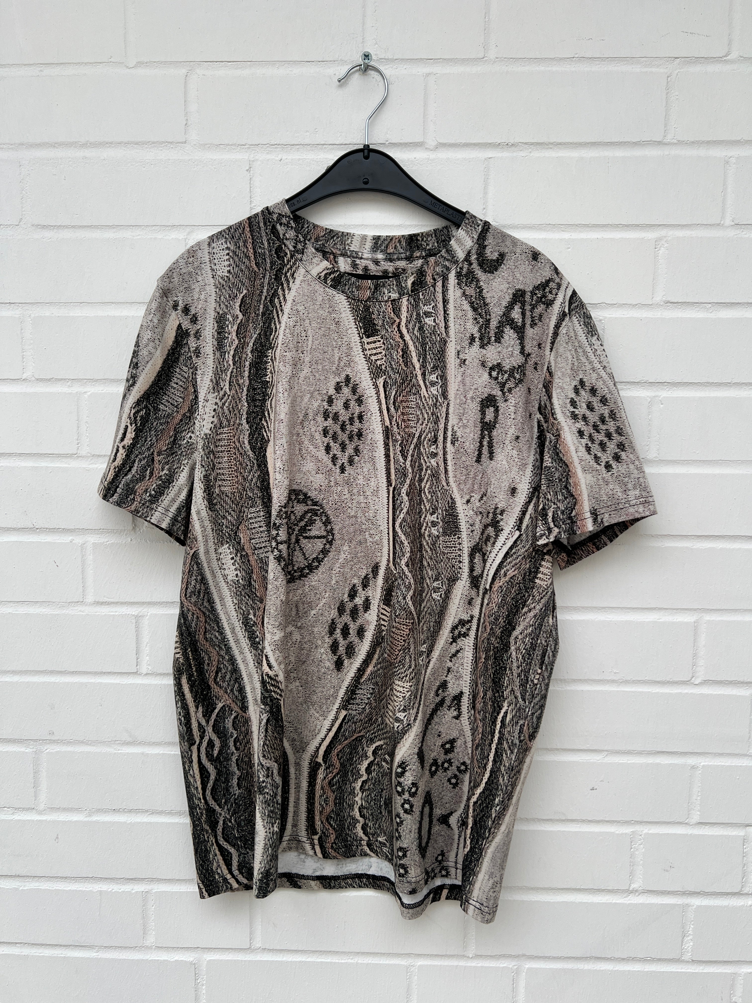 (Stange4) Carlo Colucci Tshirt grau muster Gr.L