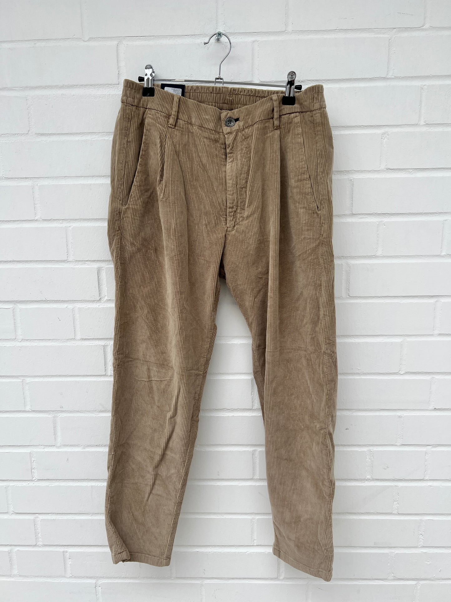 (32) JOOP! Cord Hose braun