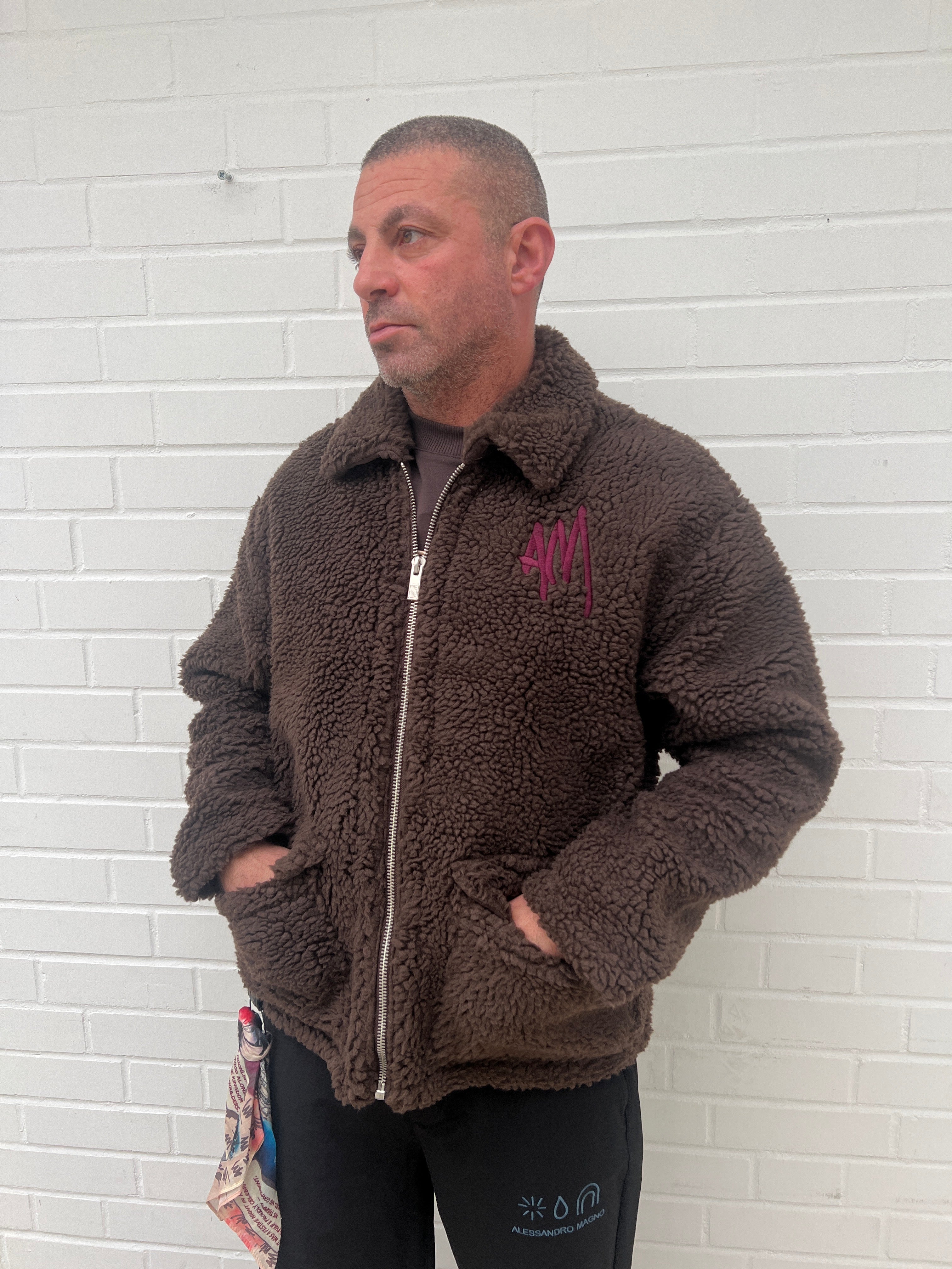 Alessandro Magno Chapter 6 Teddyjacke braun