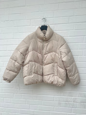 Vero Moda Curve Pufferjacke in Creme Gr46