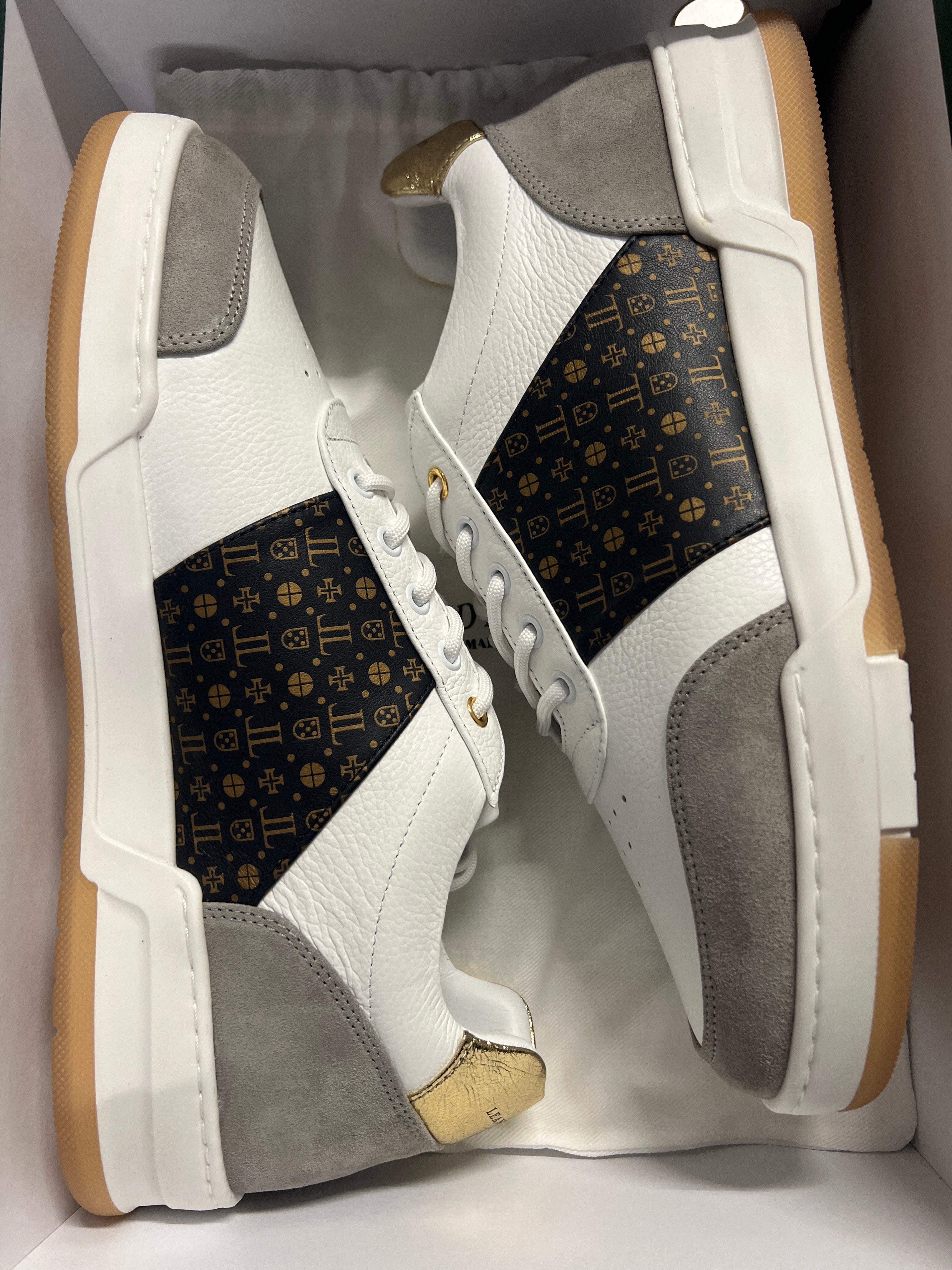 LEANDRO LOPES Low Top Charles White Navy