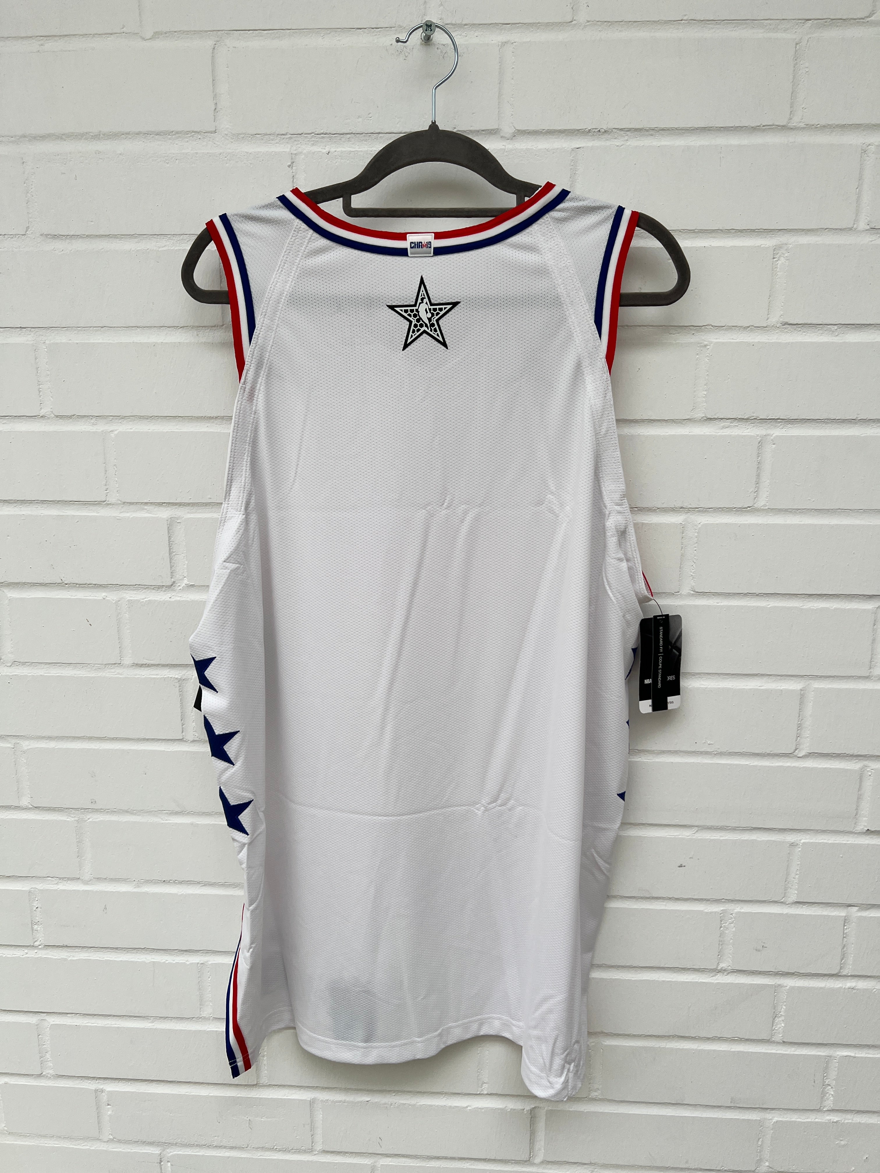(59) NBA Trikot weiß