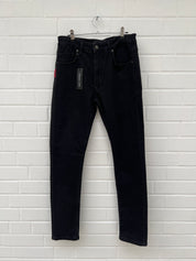 Leandro Lopes schwarz