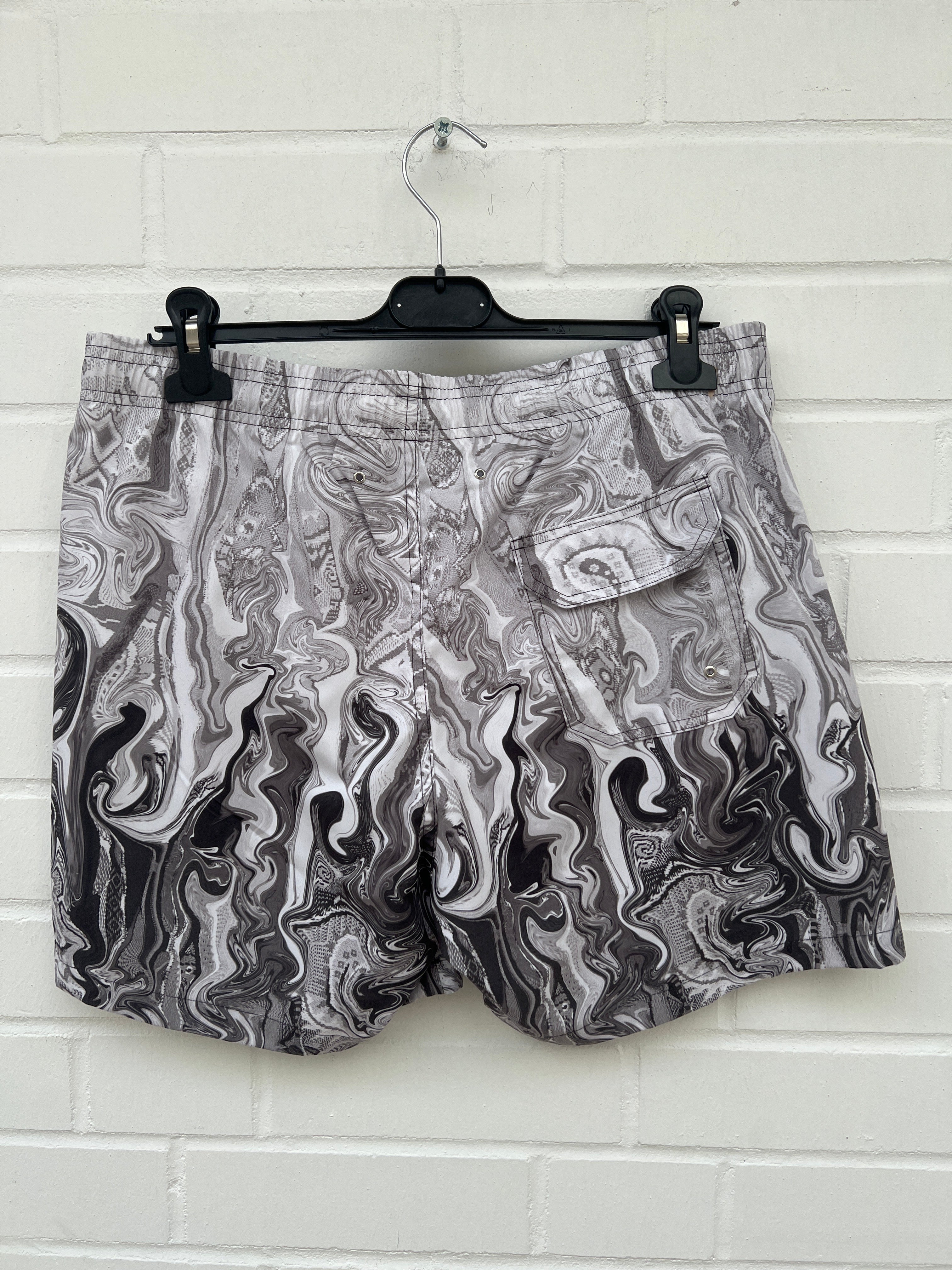 (96) Carlo Colucci Badehose grau