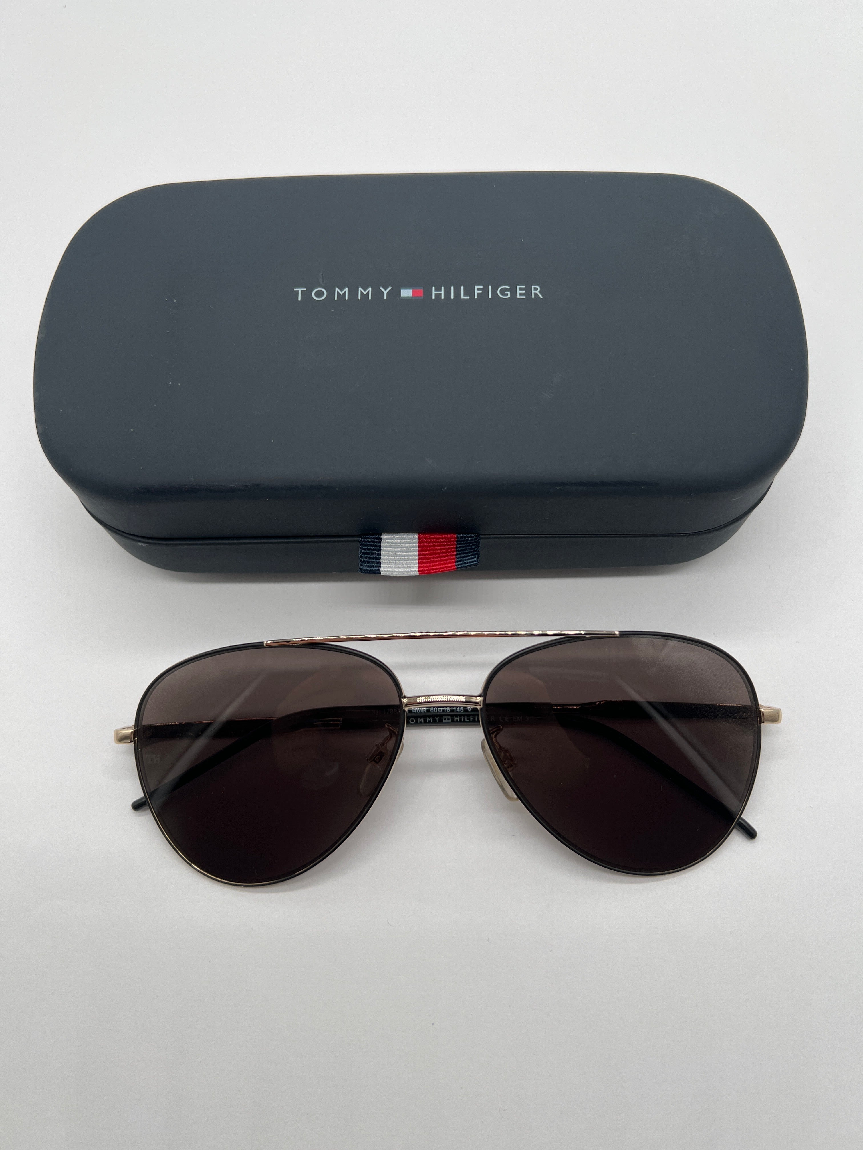 Tommy Hilfiger Sonnenbrille Schwarz Gold