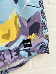 (5) Badehose hellblau muster