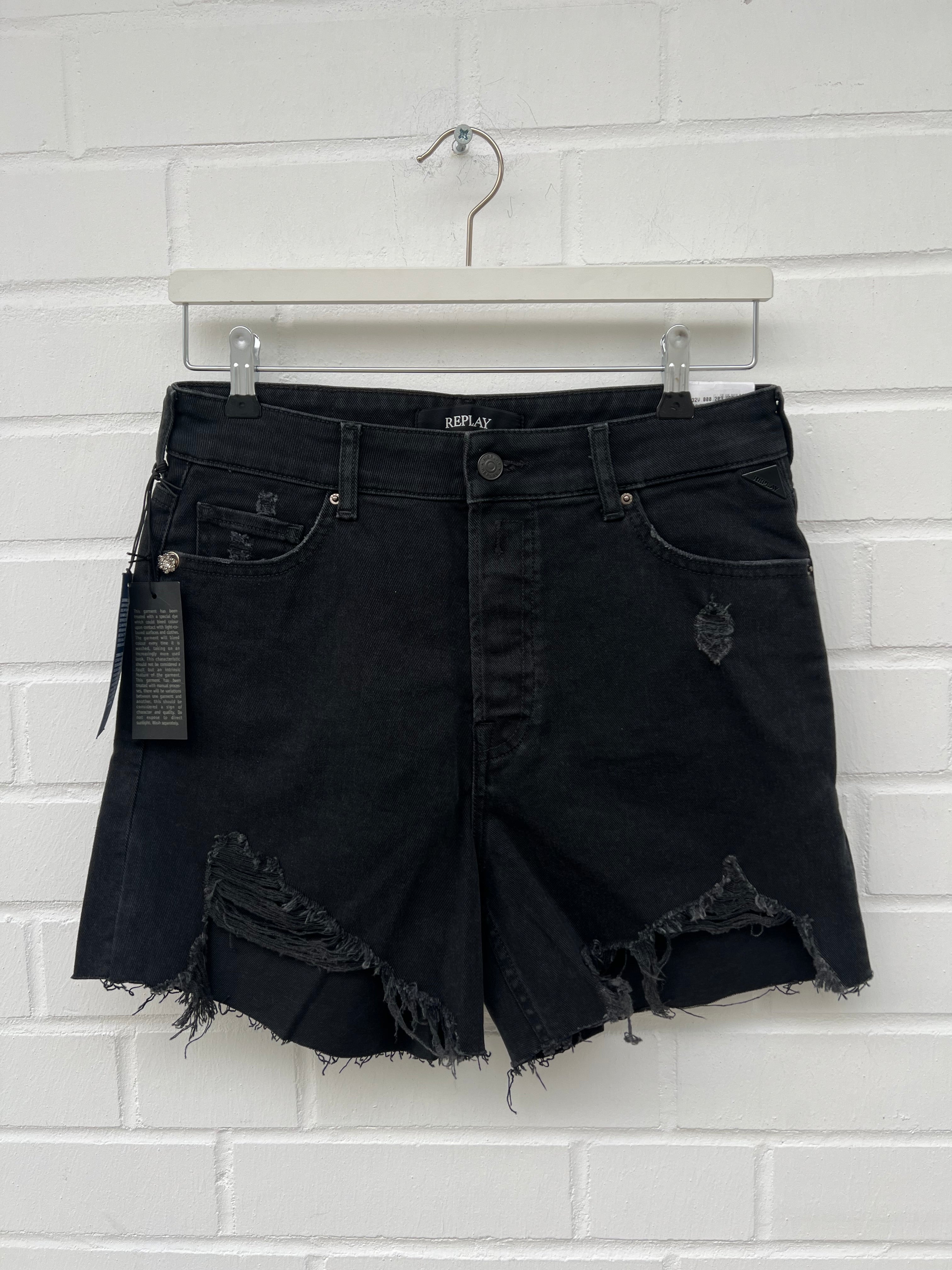 REPLAY Ripped Jeans Short Schwarz Gr26