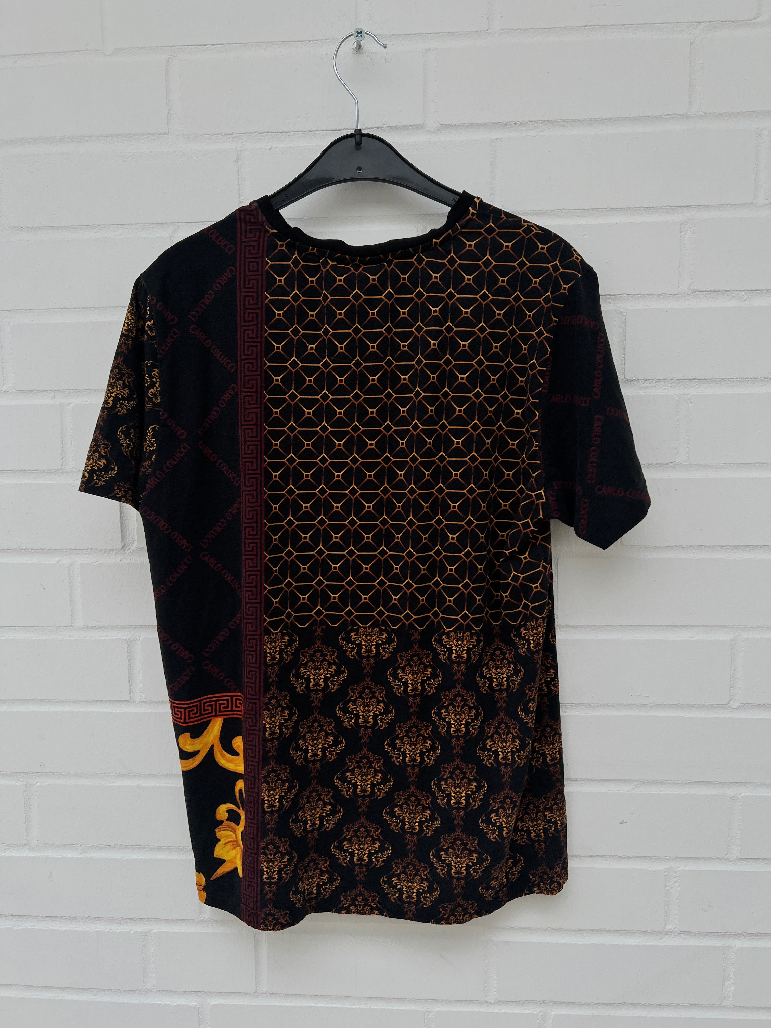 (Stange4) Carlo Colucci Tshirt schwarz buntmuster Gr.M
