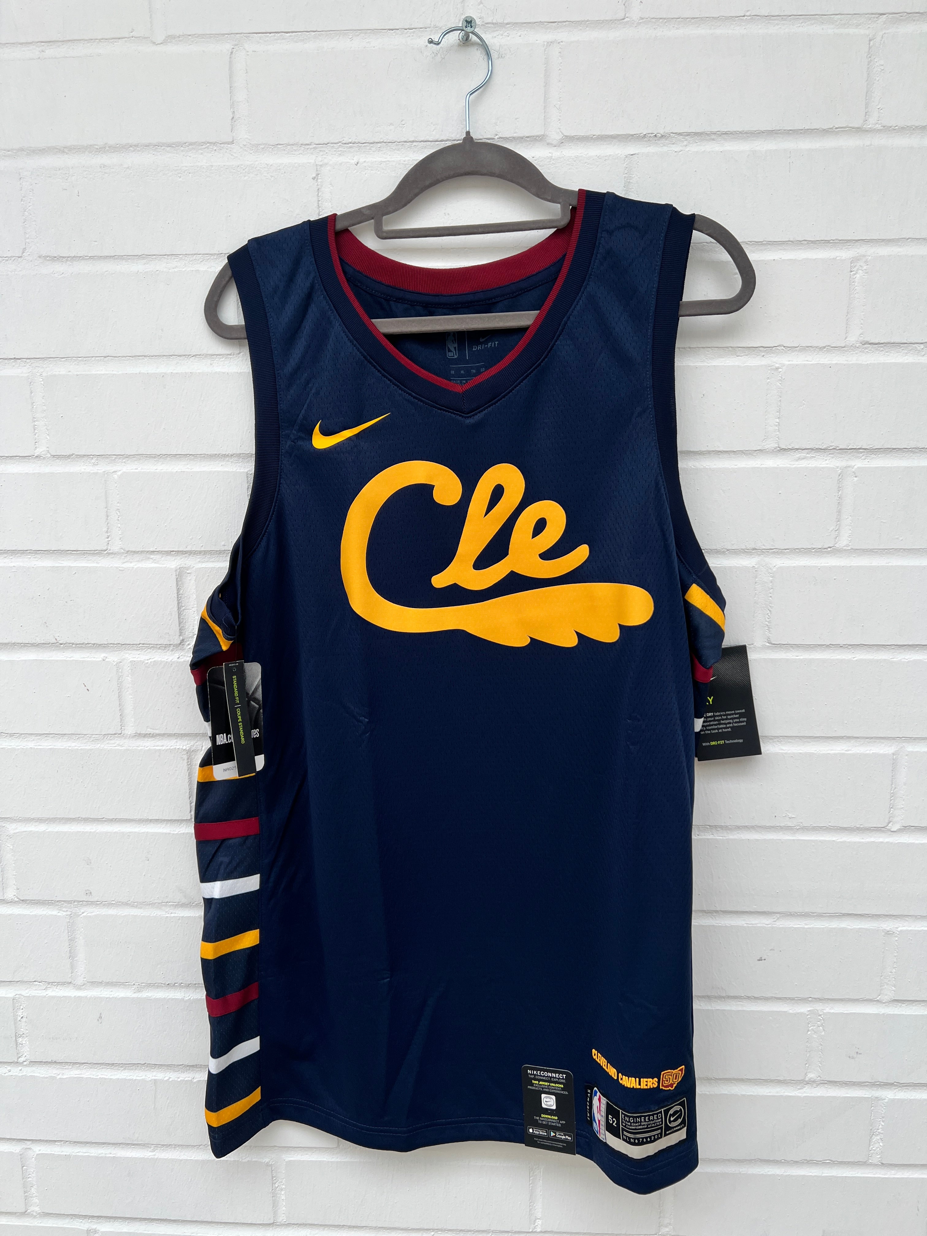 (82) NBA Trikot Cle navy