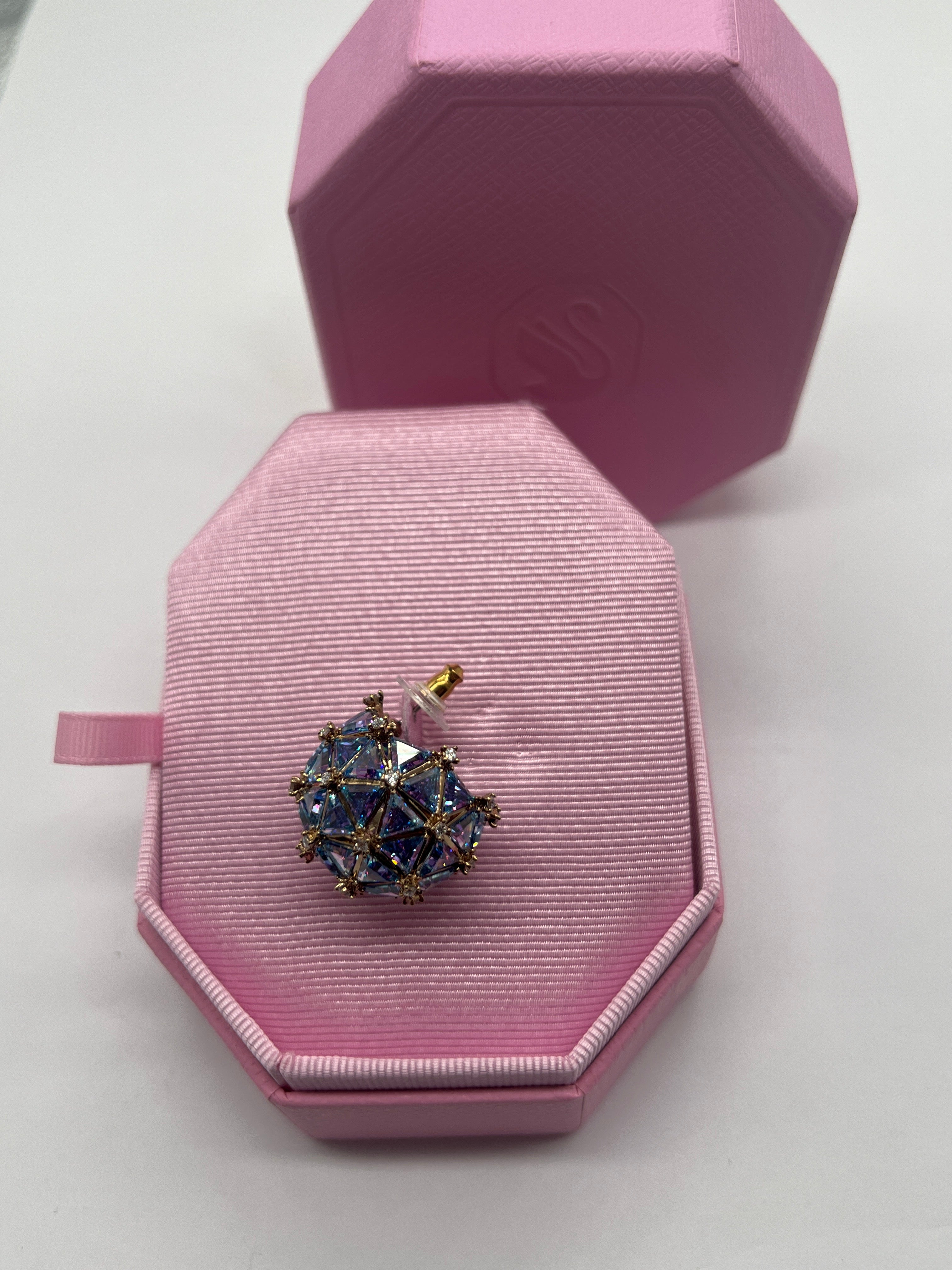 SWAROVSKI Curiosa Ohrring Blau Goldton (5606952)