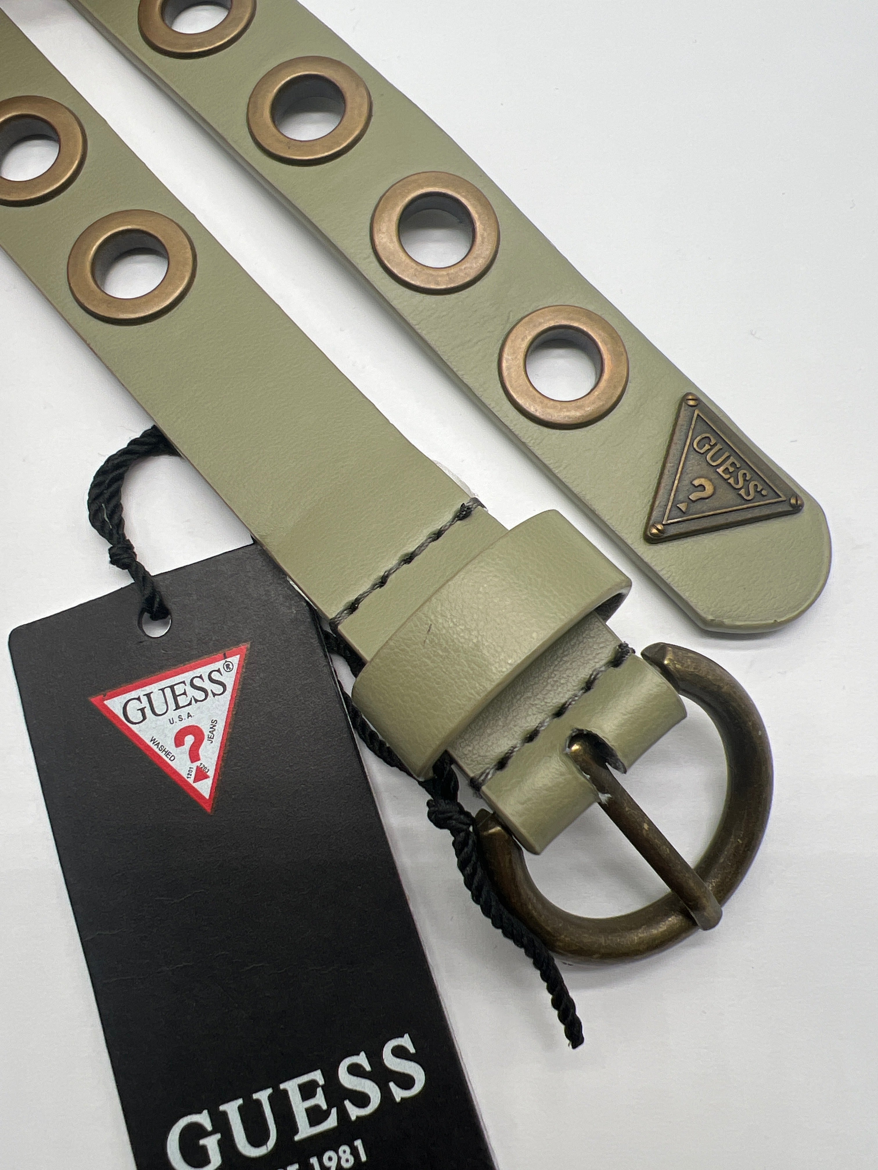 GUESS Gürtel Vintage Stil Khaki