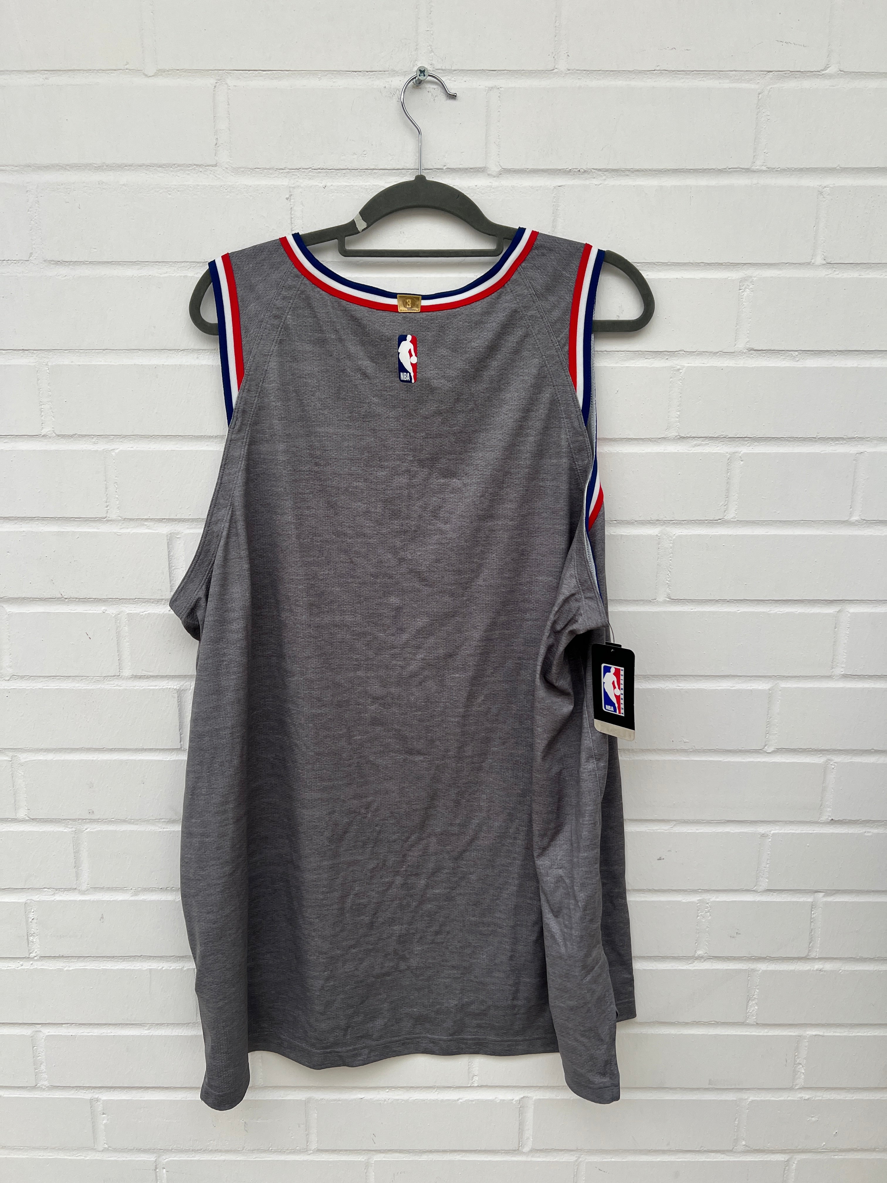 (102) NBA Trikot grau