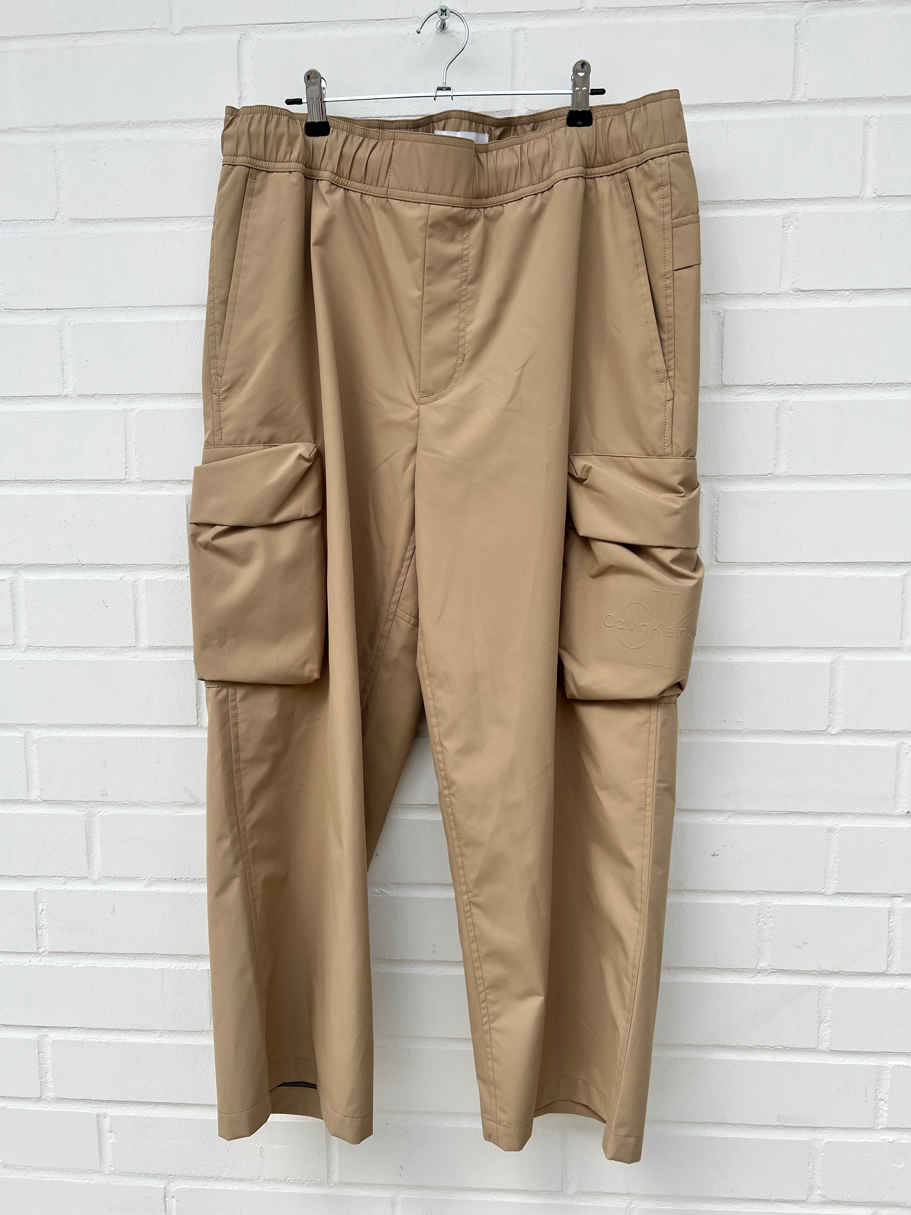 (Stange3) Calvin Klein Hose beige Gr.M
