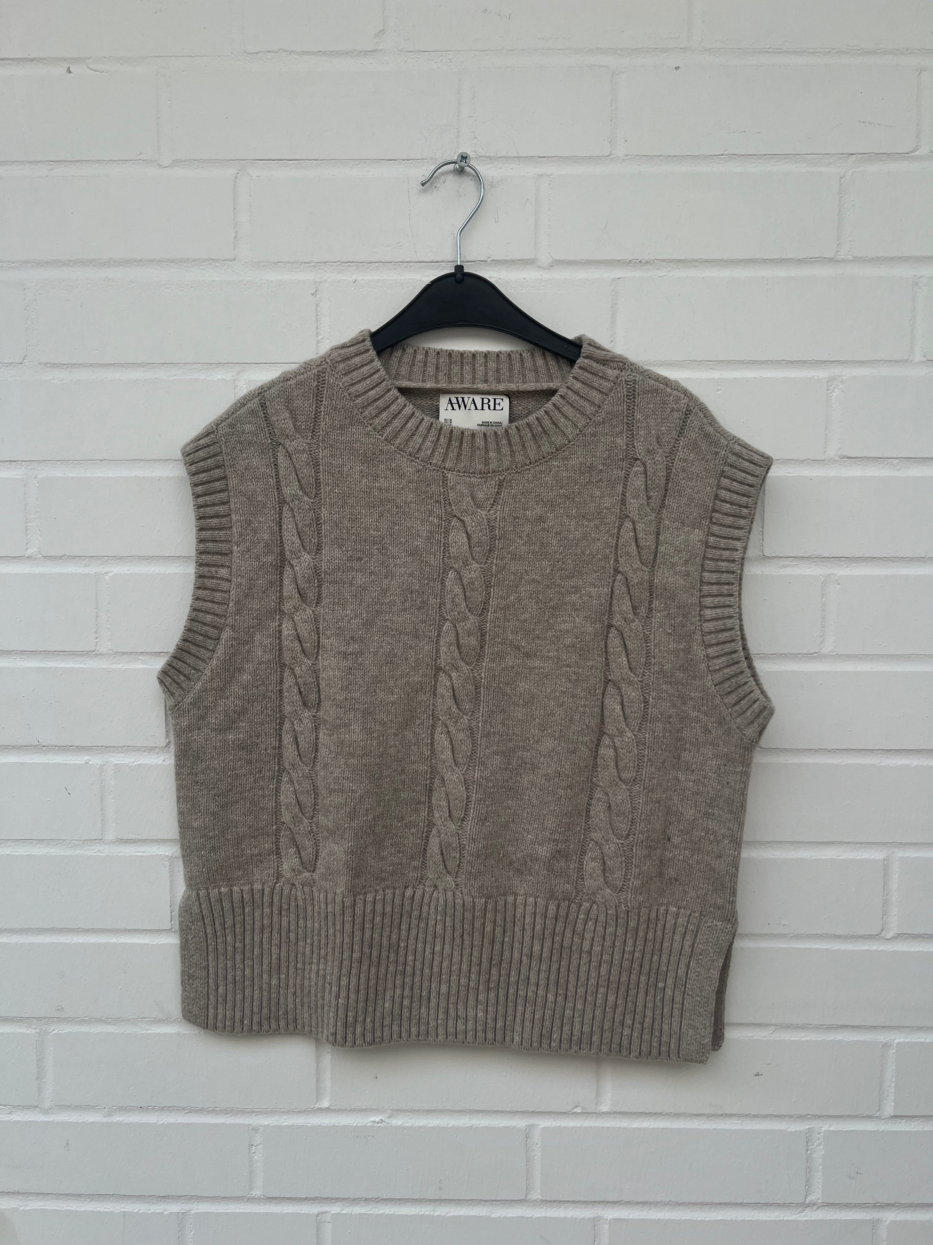 Vero Moda Aware Strickpullunder mit Zopfmuster taupe GrM