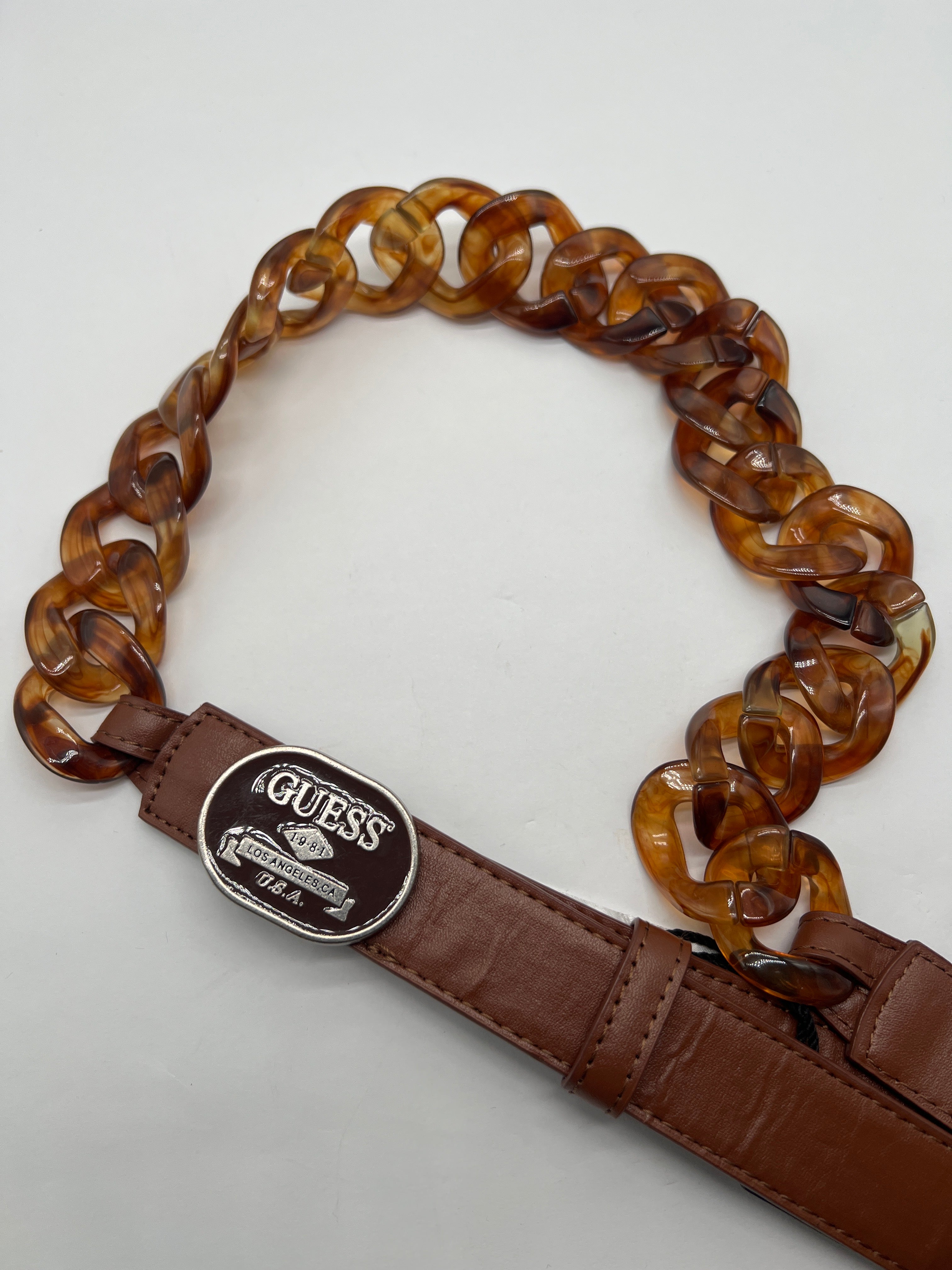 GUESS Gürtel mit Kettenoptik Braun GrL