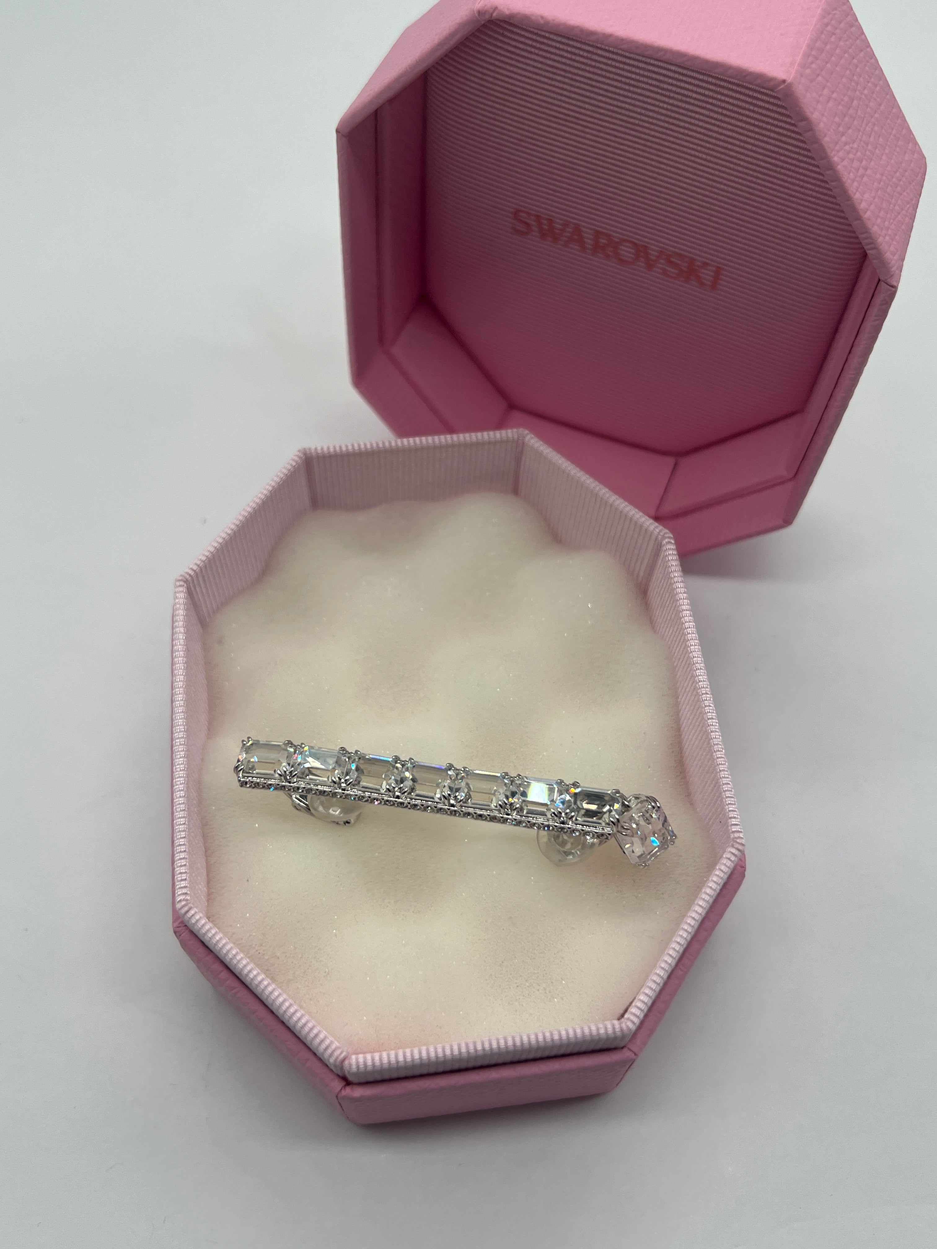 SWAROVSKI Millenia Ear Cuff  White Rhodium-plated Crystal (5612670)