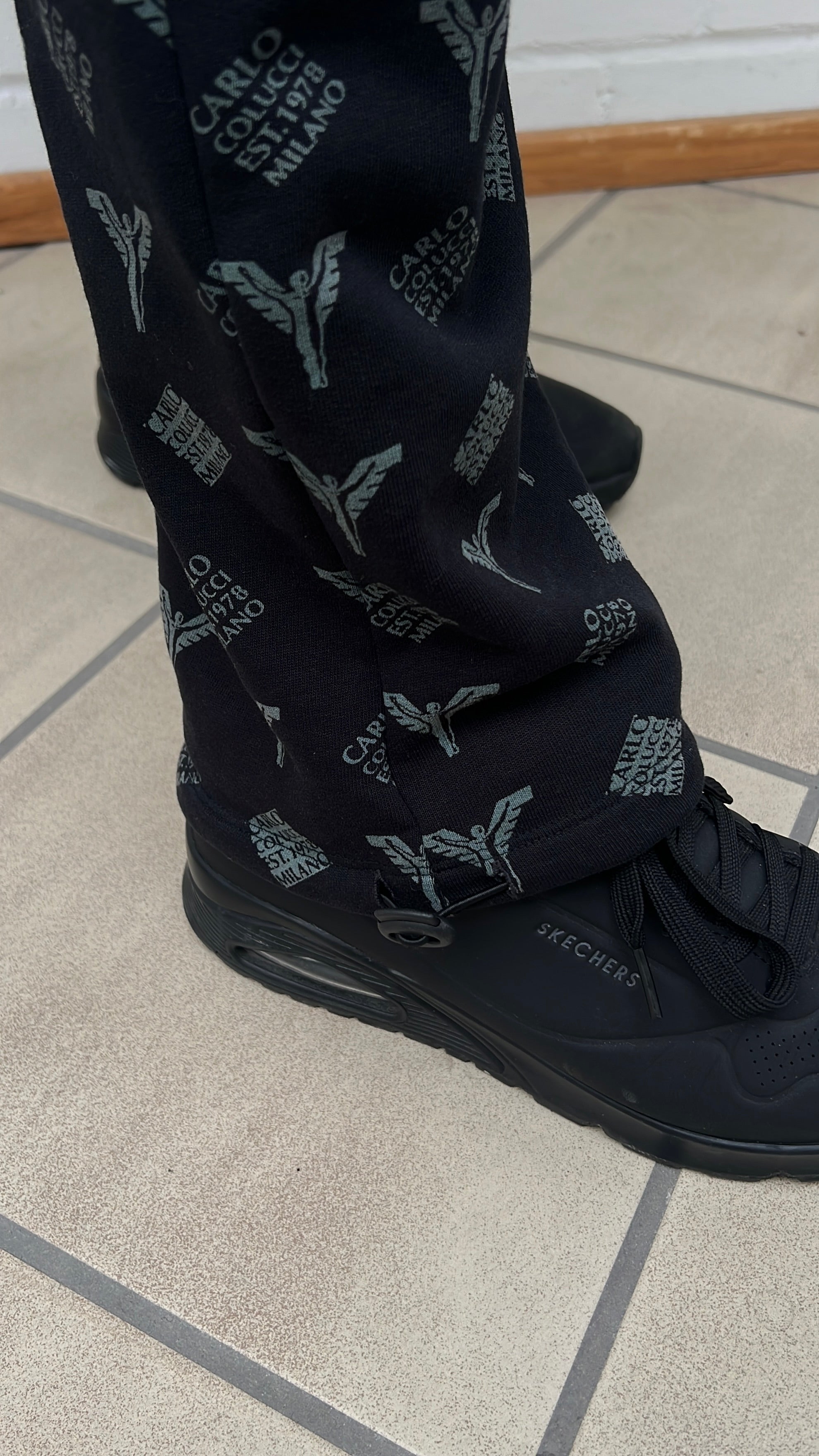 Carlo Colucci Anzug schwarz