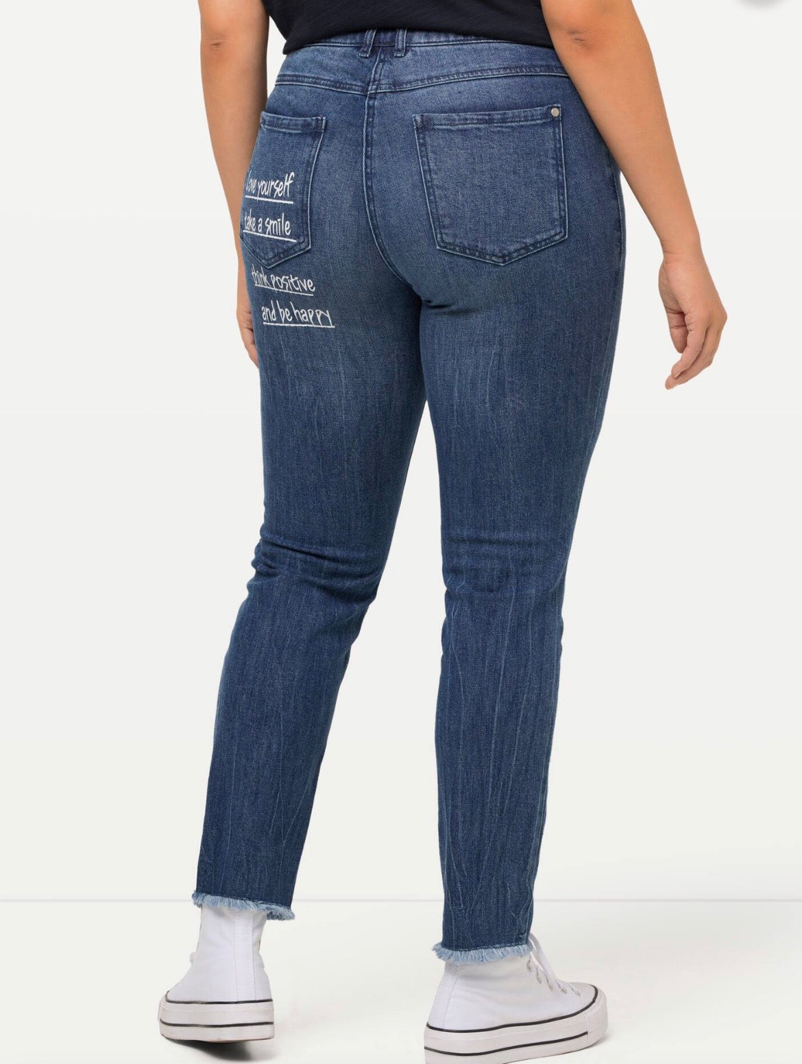 (U6) Ulla popken Jeans mit Schrift 806381 902