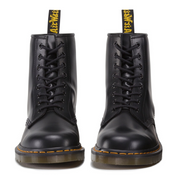 DR.MARTENS 1460 black smooth boot yellow stitches Stiefel schwarz