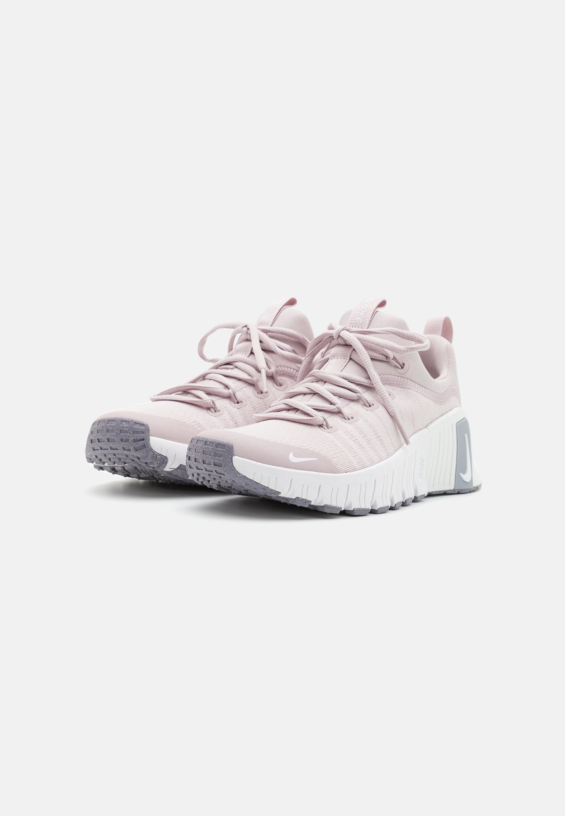 Nike  Free Metcon 6 FJ7126 002 rosè Gr.42 Sneaker