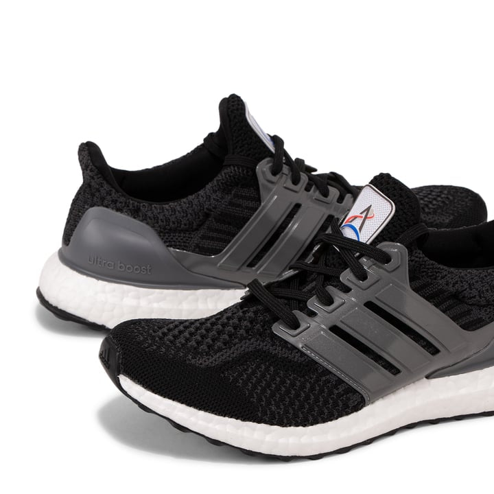 Adidas Ultraboost 5.0 DNA FZ1853