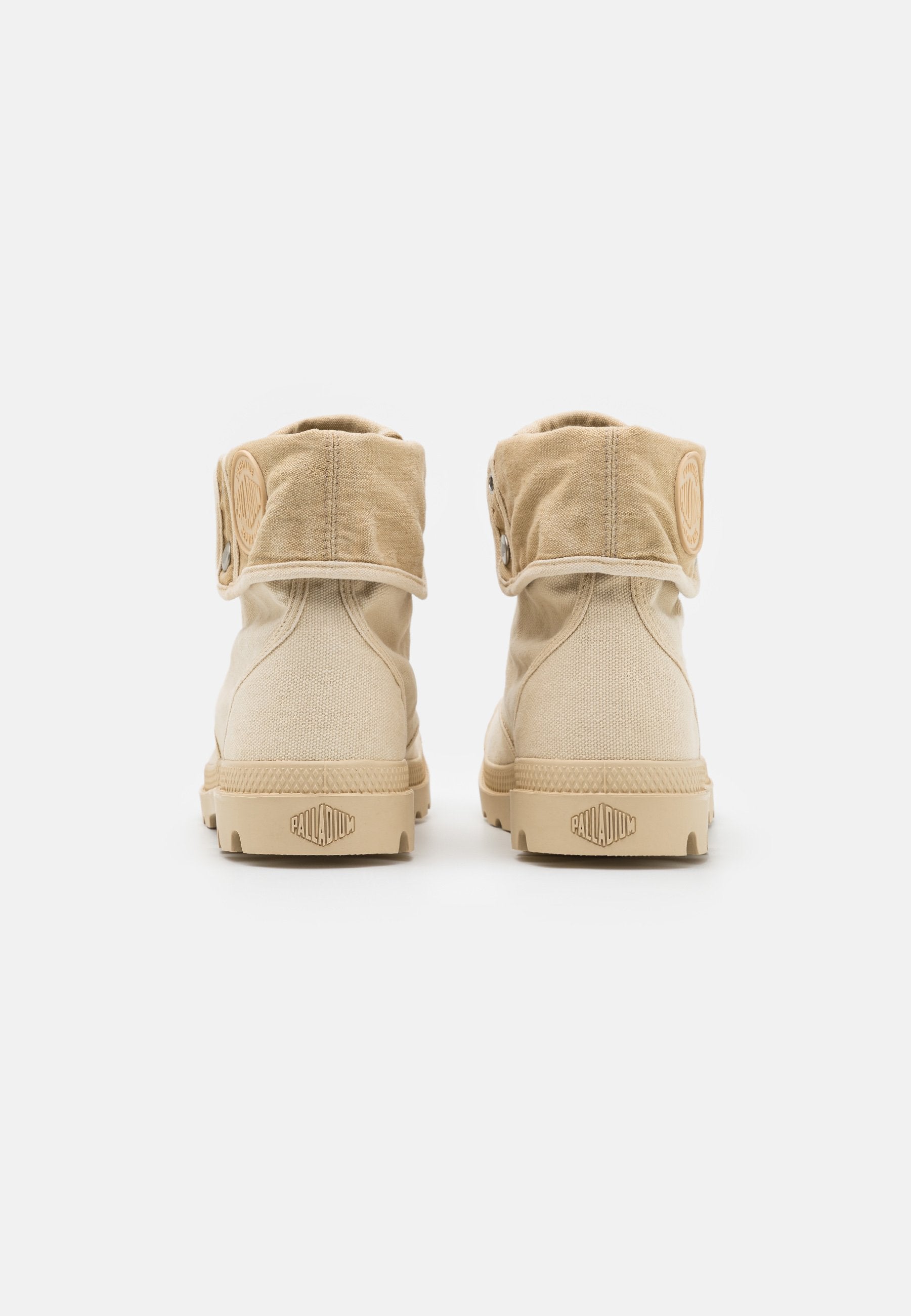 PALLADIUM Baggy Lace up Ankle Boots sahara Gr. 41 beige