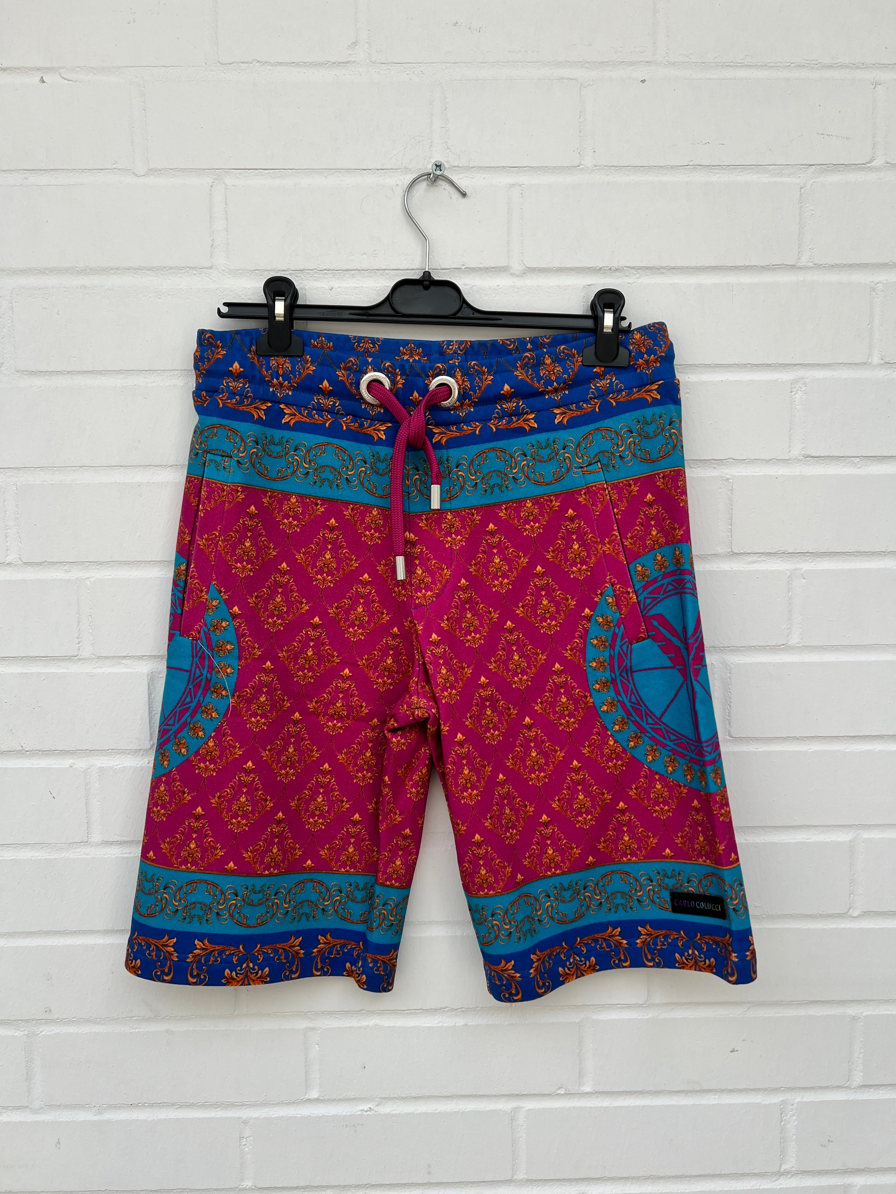 (65) Carlo Colucci Herren Short blaupink