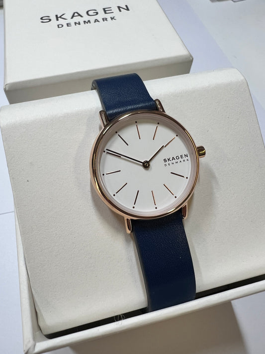 Skagen Denmark Damenuhr blauweiß